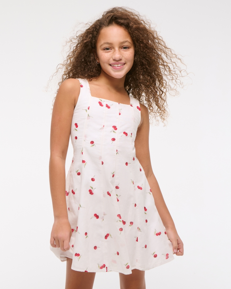 flutter sleeve pleated mini dress