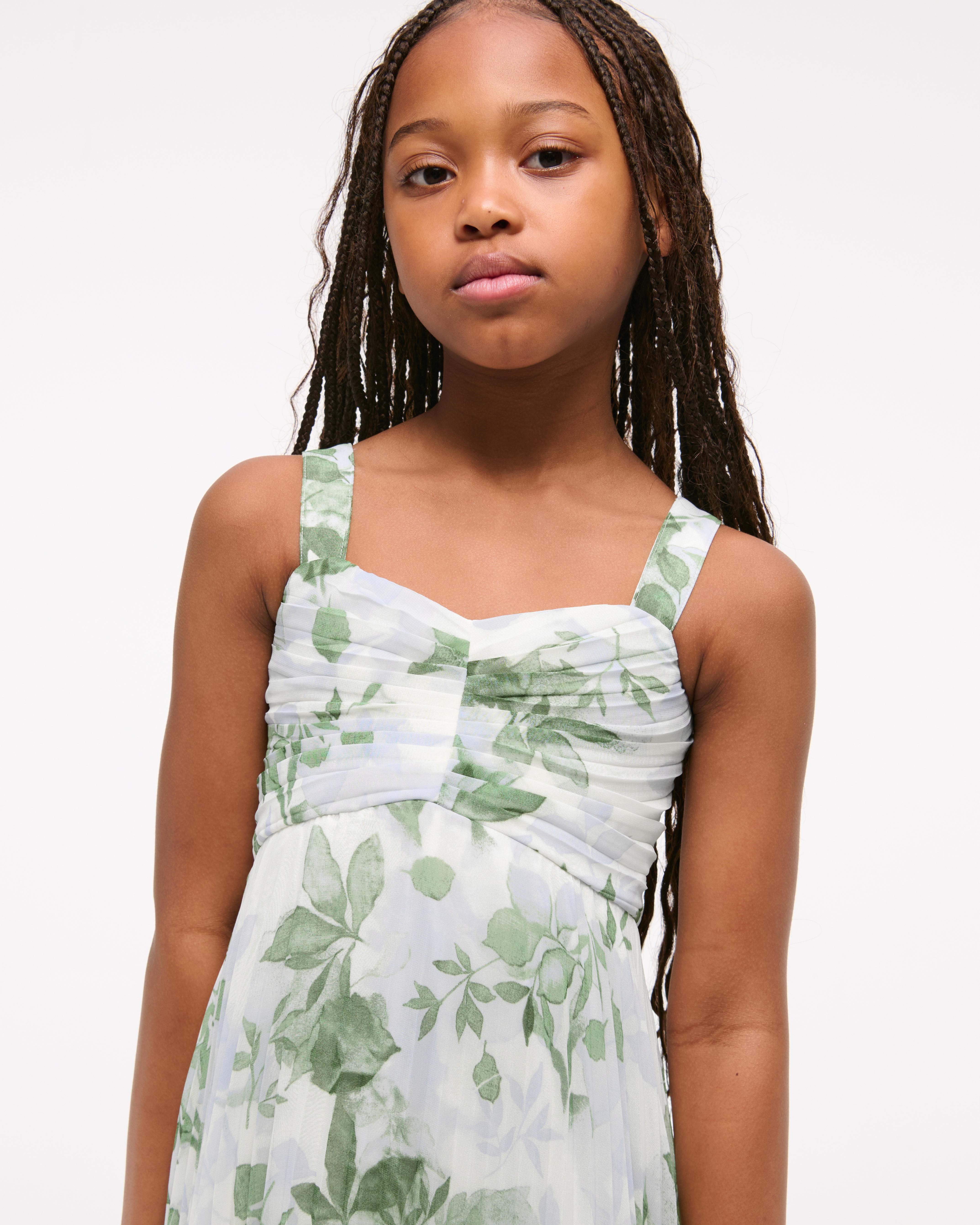 Abercrombie & Fitch The A&f Giselle Pleated Maxi Dress In Gray