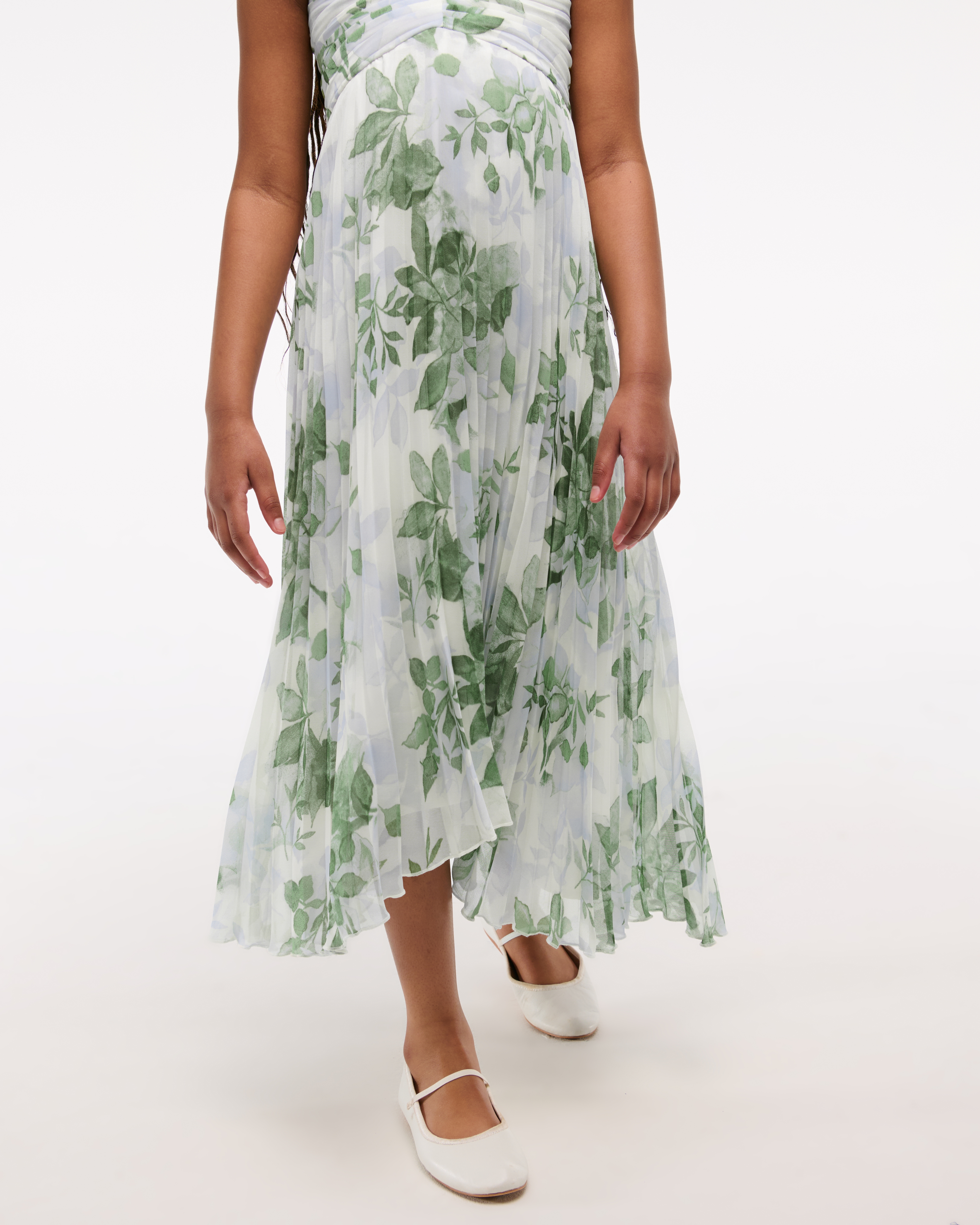 Abercrombie & Fitch The A&f Giselle Pleated Maxi Dress In Gray