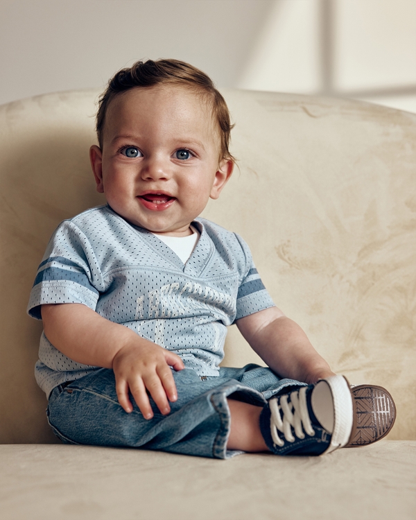 baby baggy jeans, Medium Wash view 1