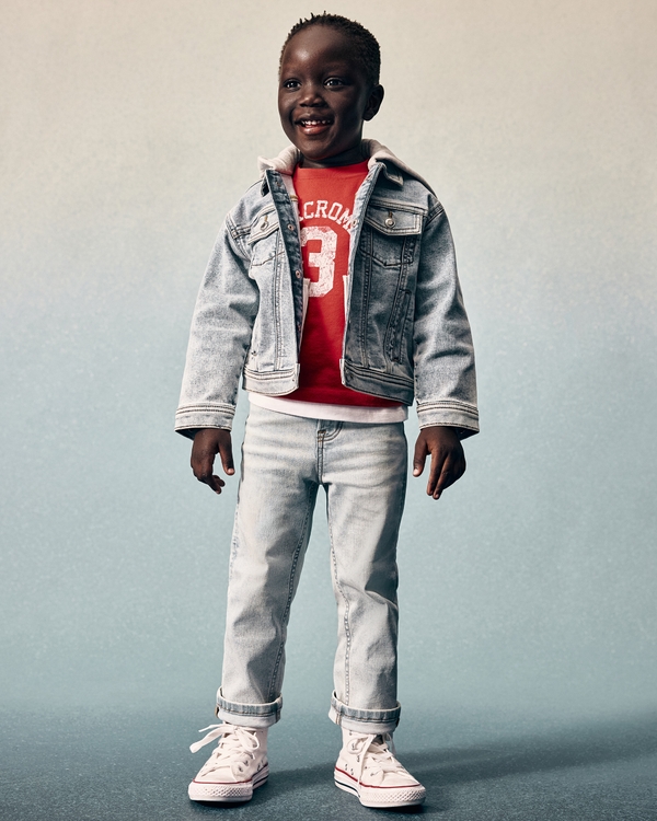 toddler straight jeans, Light Wash view 1