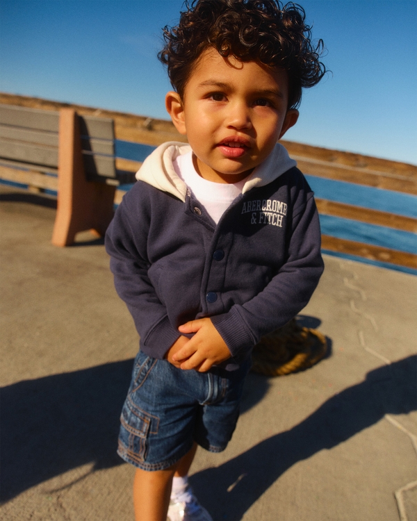 toddler baggy denim cargo shorts, Dark Wash view 1