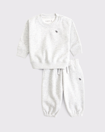 baby essential icon crew sweatshirt set
