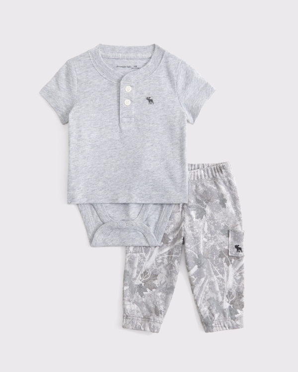 baby henley bodysuit & cargo sweatpants set, Light Gray And Camo view 1