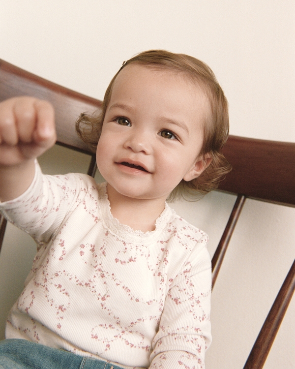 toddler lace-trim long-sleeve tee, Cream Pattern view 1