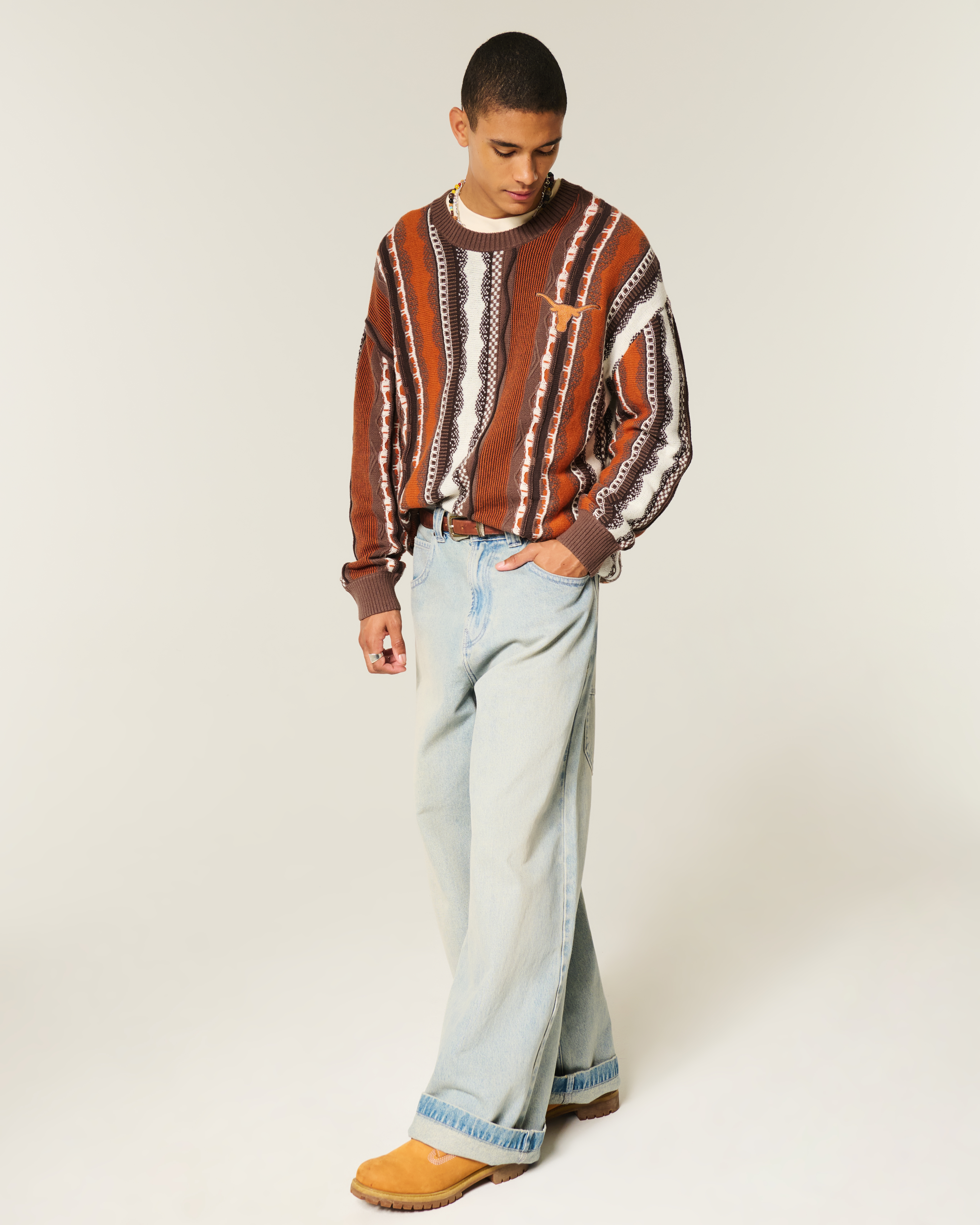 Мужские свитеры Hollister Boxy University of Texas at Austin Longhorns Graphic Crew Sweater — фото 3