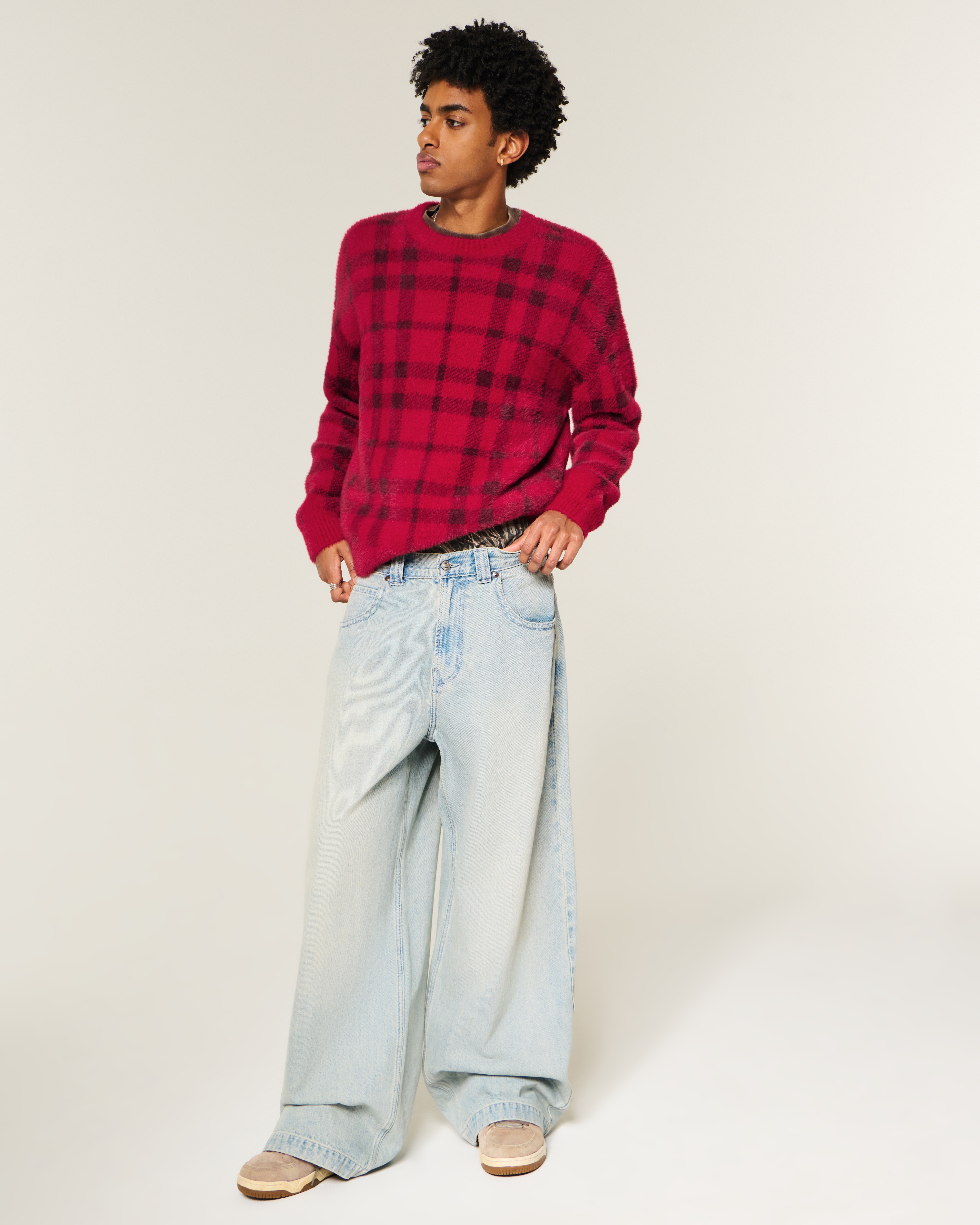 Мужские свитеры Hollister Boxy Fuzzy Crew Sweater — фото 3