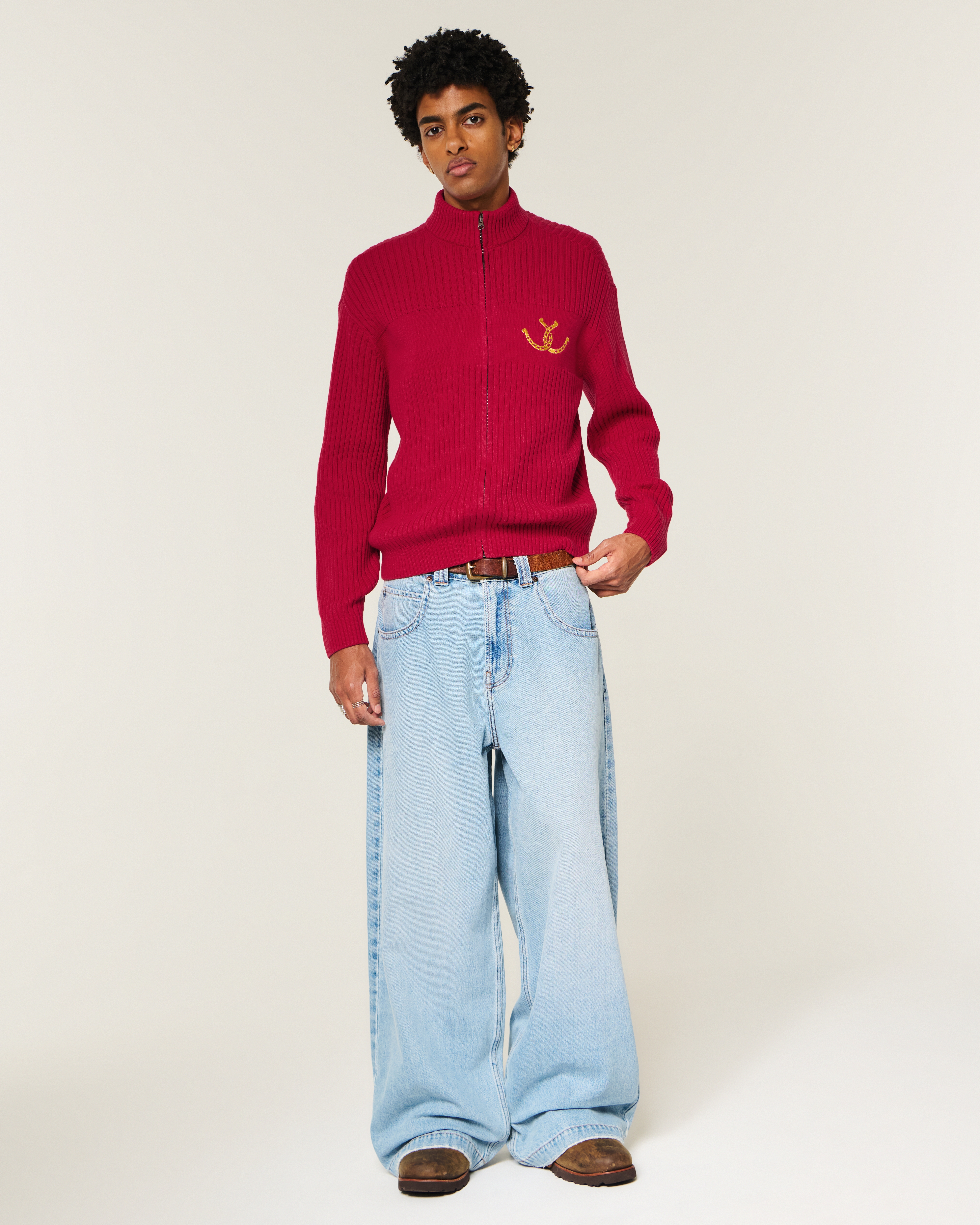 Мужские свитеры Hollister Relaxed Zip-Up Horseshoe Graphic Sweater — фото 3