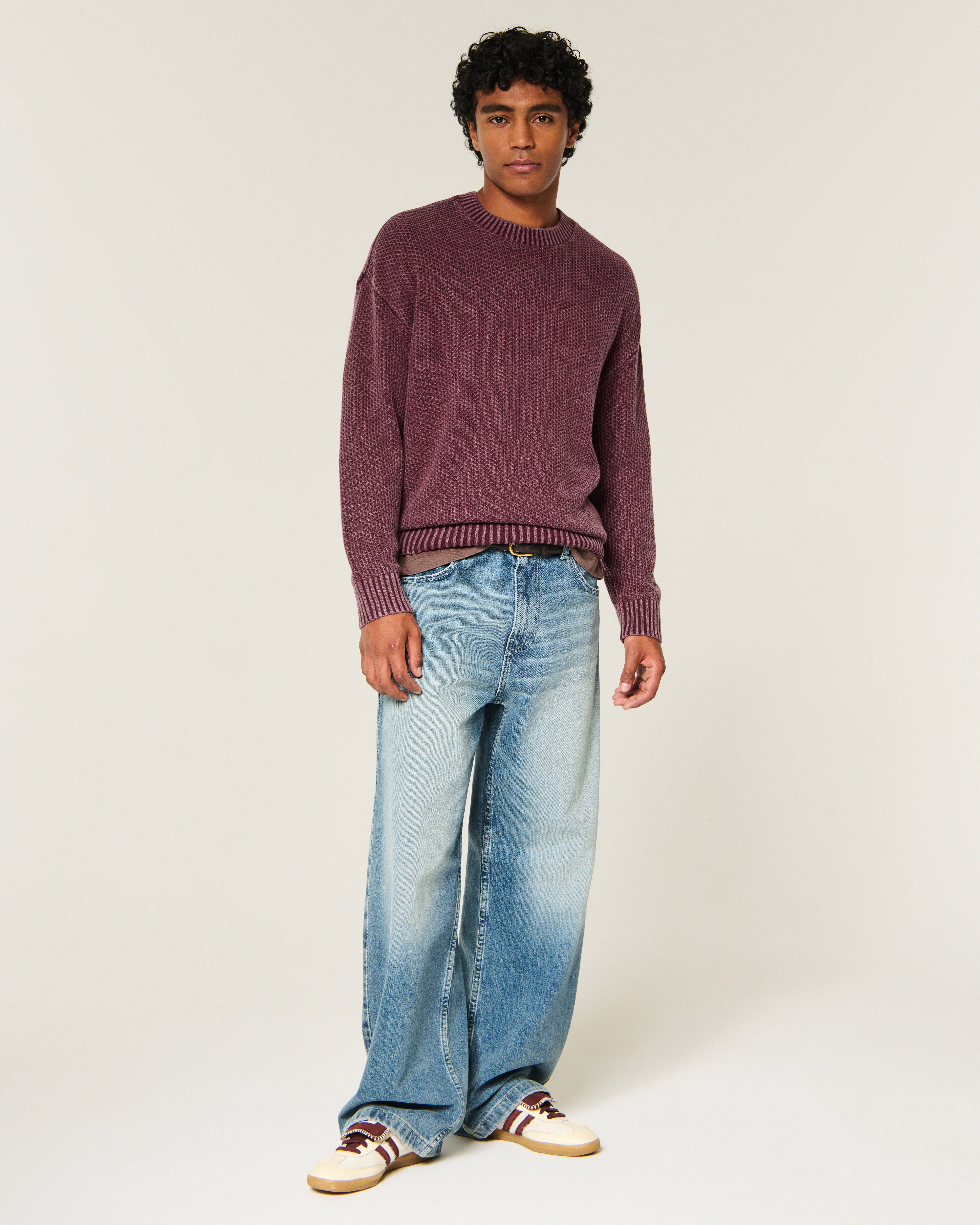 Мужской свитер Hollister Boxy Washed Waffle Crew, цвет: Бордовый — фото 3