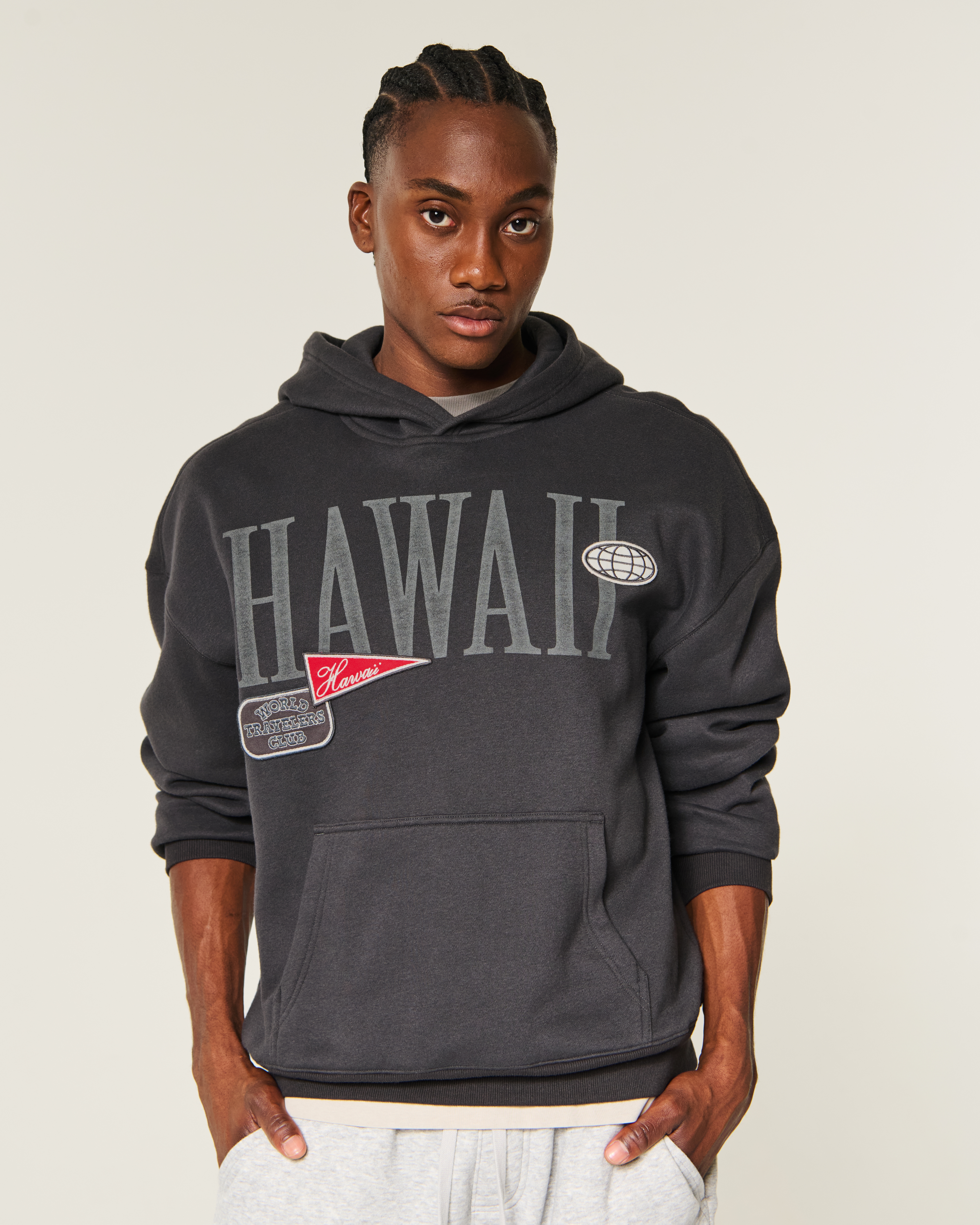 Мужское худи Hollister Boxy Aruba Graphic, цвет: Угольный — фото 2