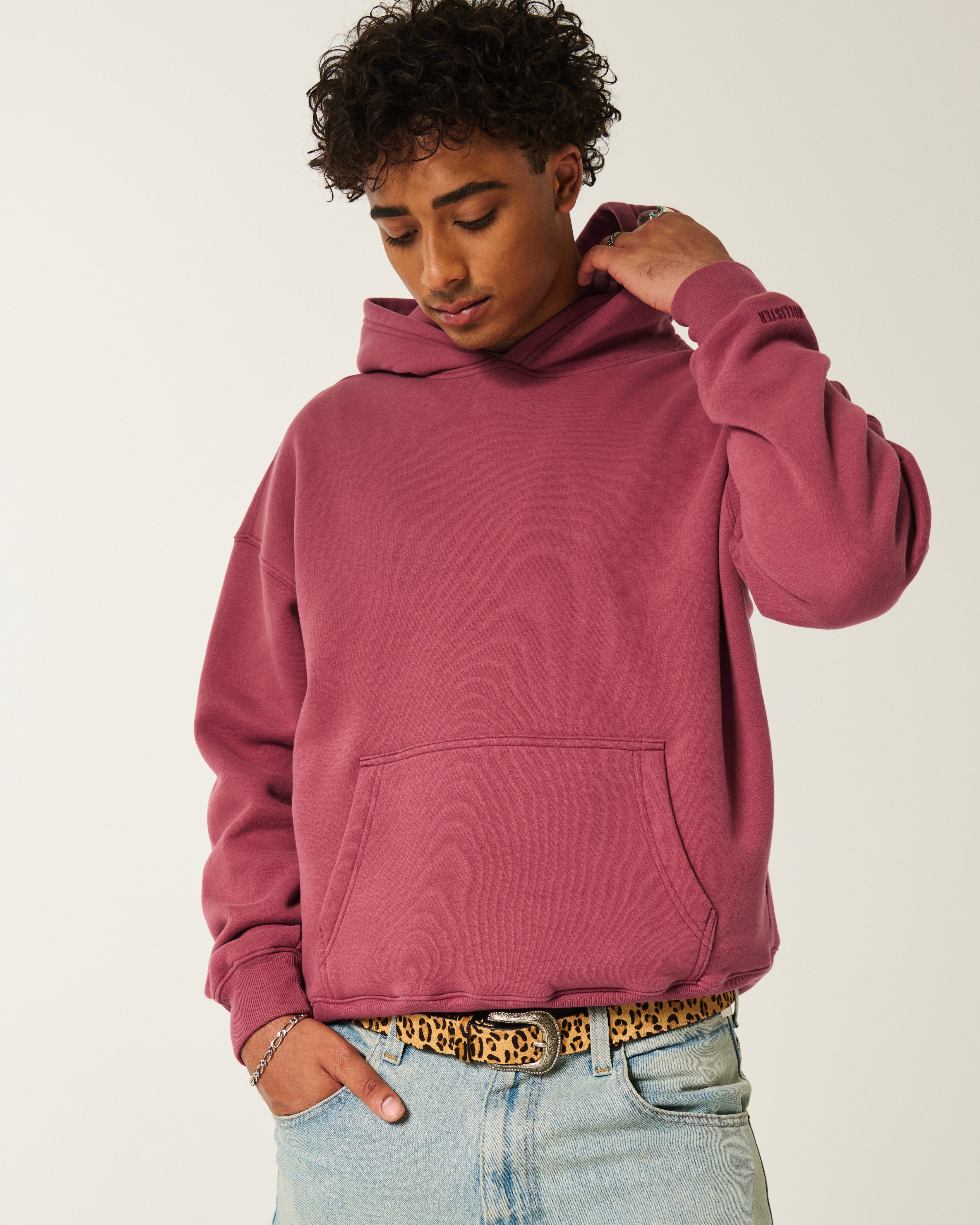 Мужское худи Hollister Boxy, цвет: Выцветший бордовый — фото 2