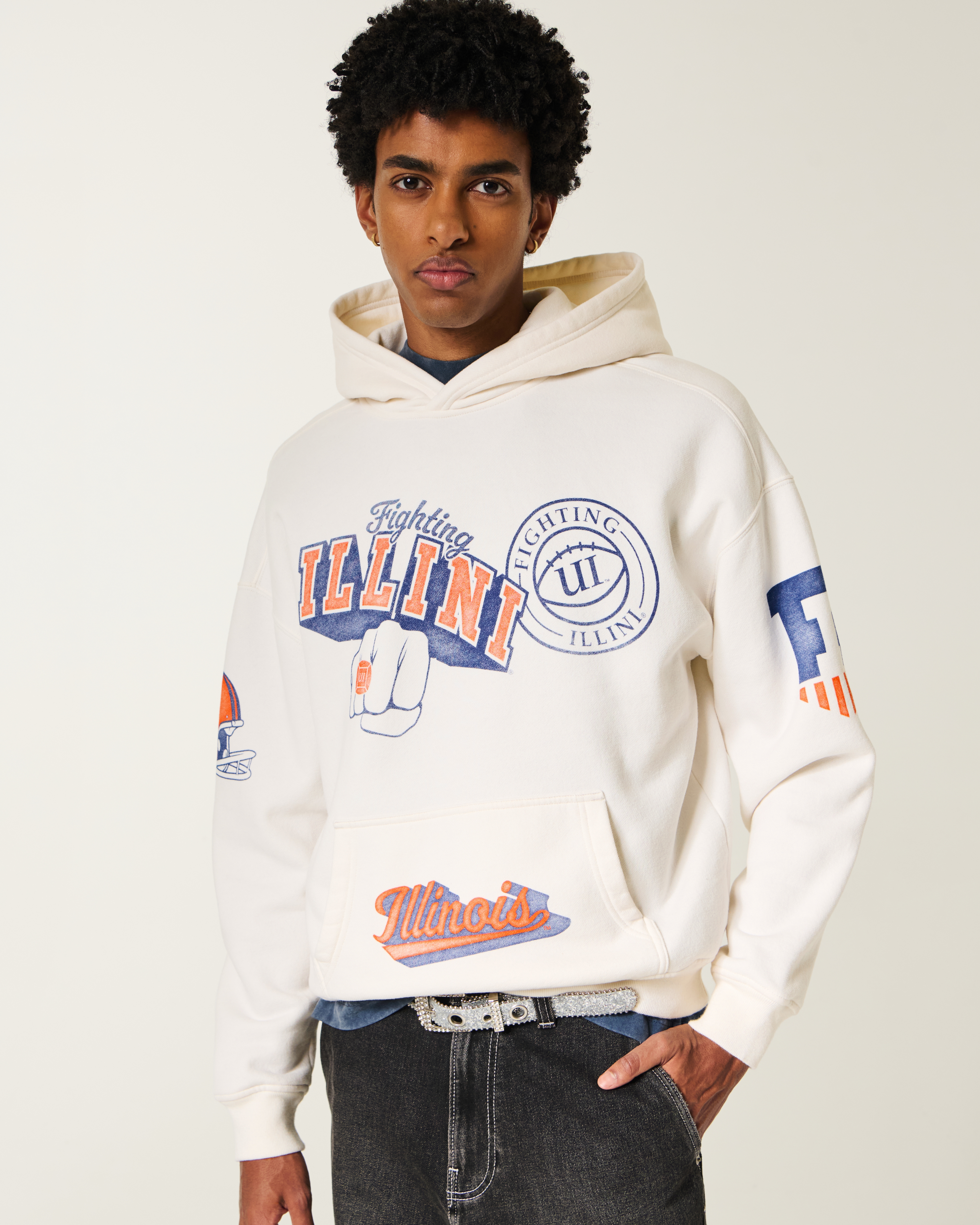 Мужские худи Hollister Boxy University of Notre Dame Fighting Irish Graphic — фото 2