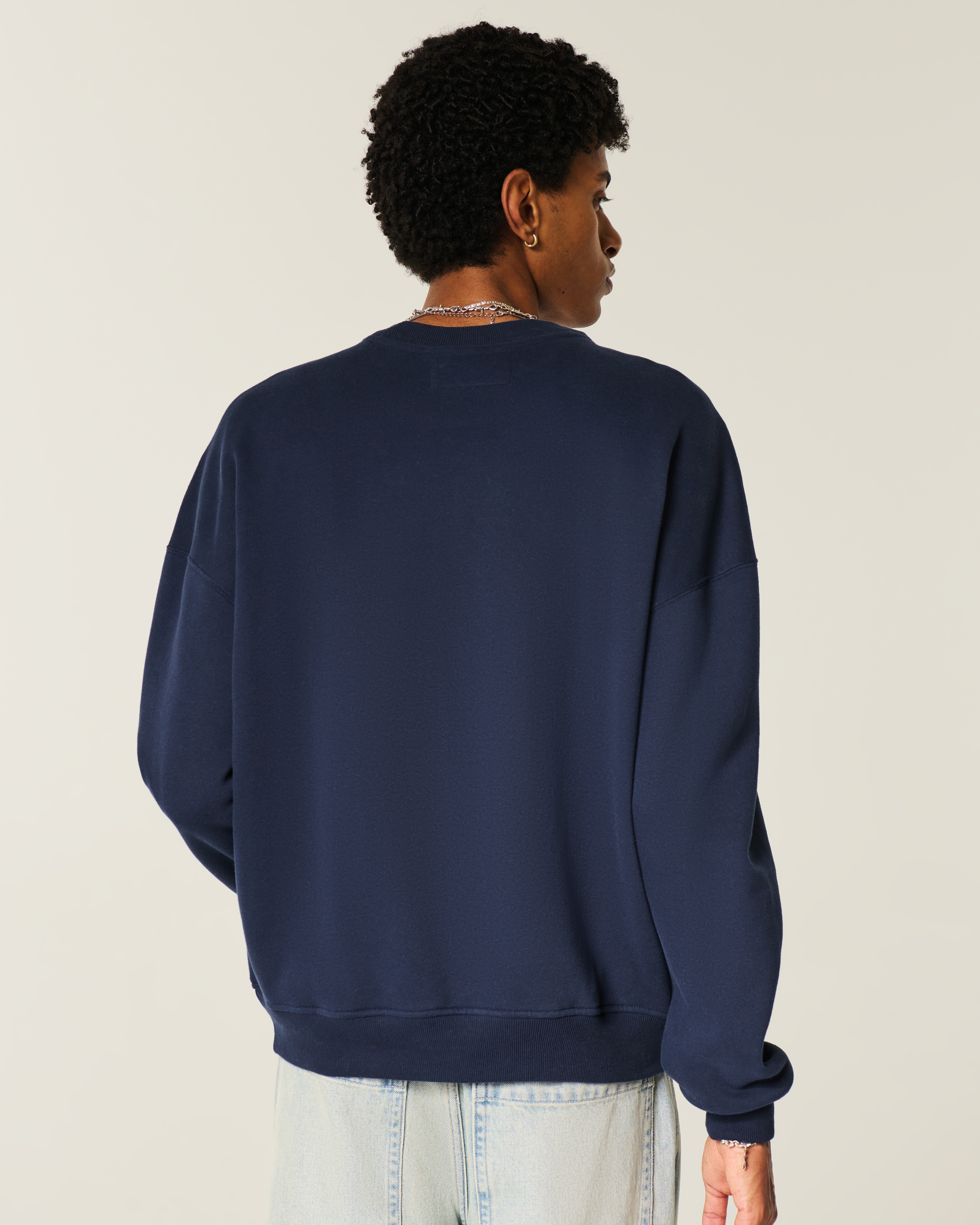 Мужские худи Hollister Boxy Frosted Flakes Graphic Crew Sweatshirt — фото 3