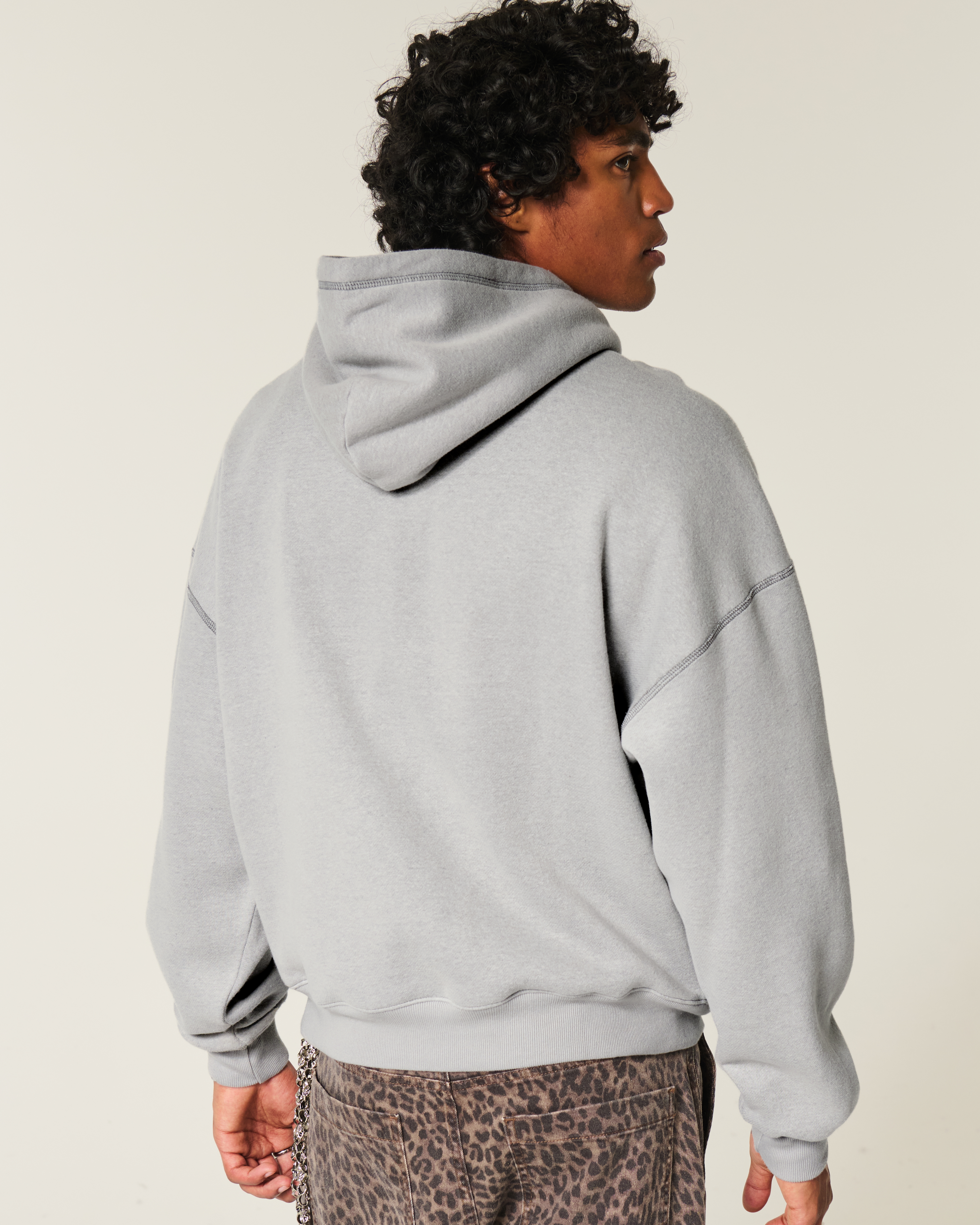 Мужские худи Hollister Boxy No Fear Graphic — фото 3
