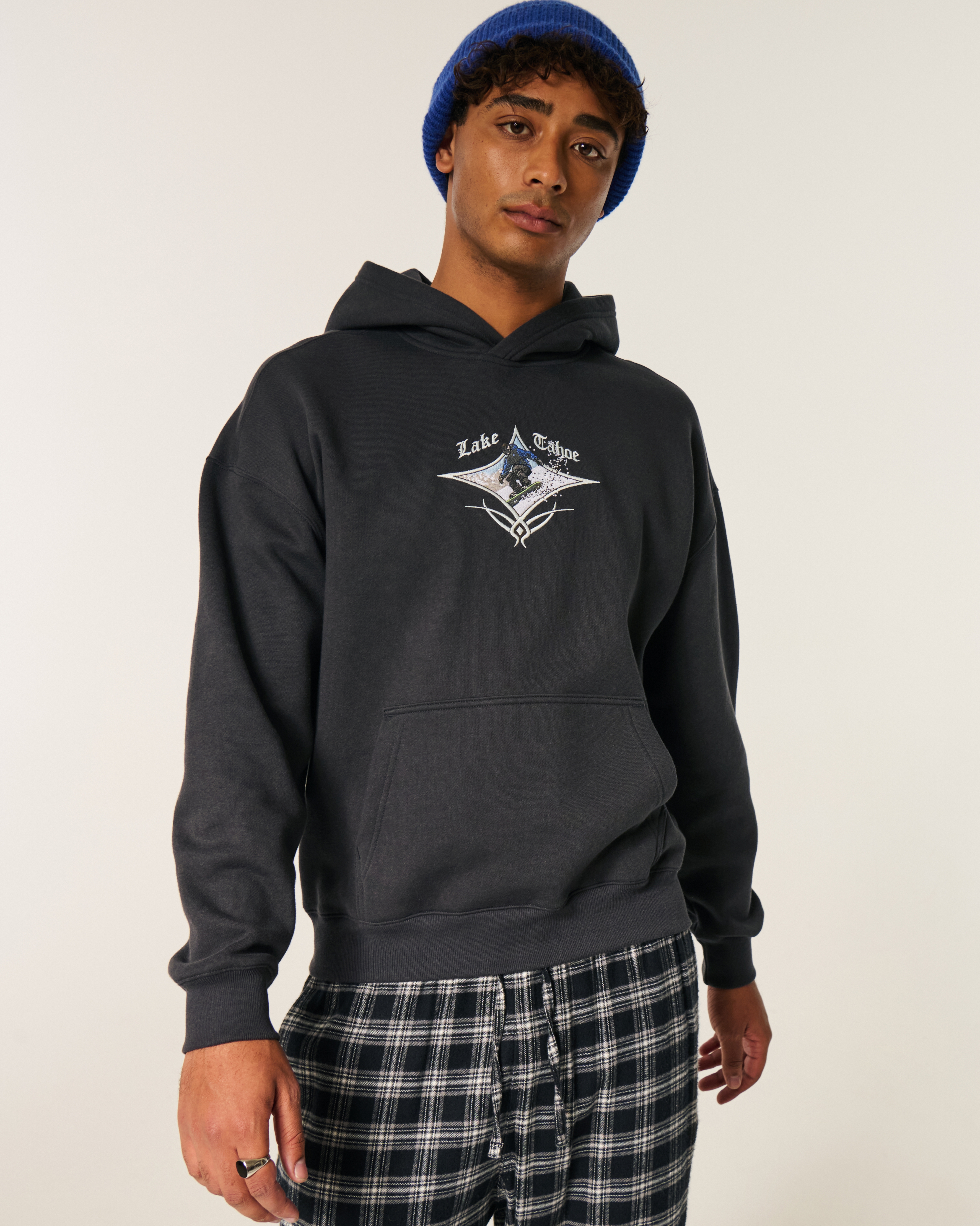 Мужские худи Hollister Boxy Glacier Montana Graphic — фото 2