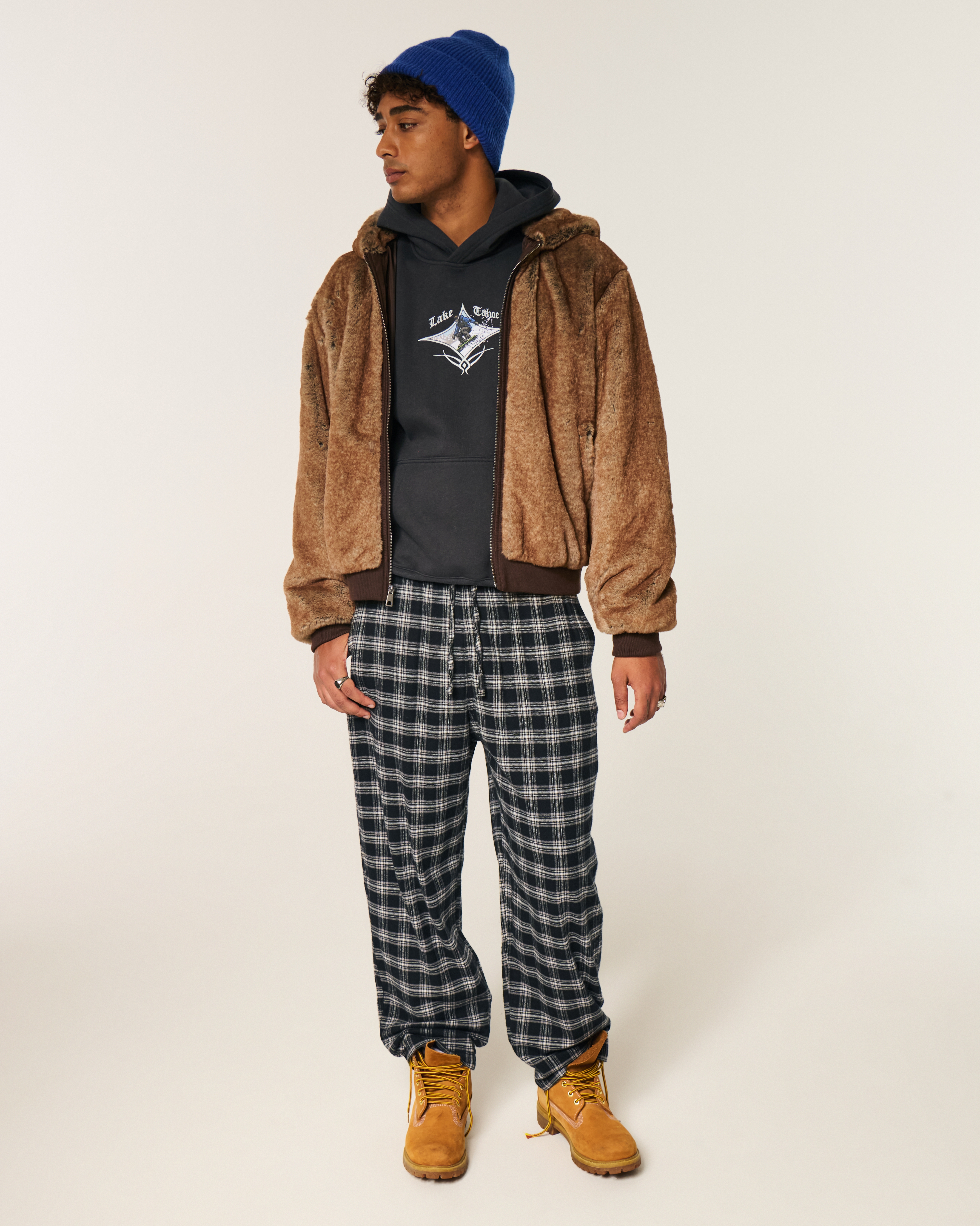 Мужские худи Hollister Boxy Glacier Montana Graphic — фото 3