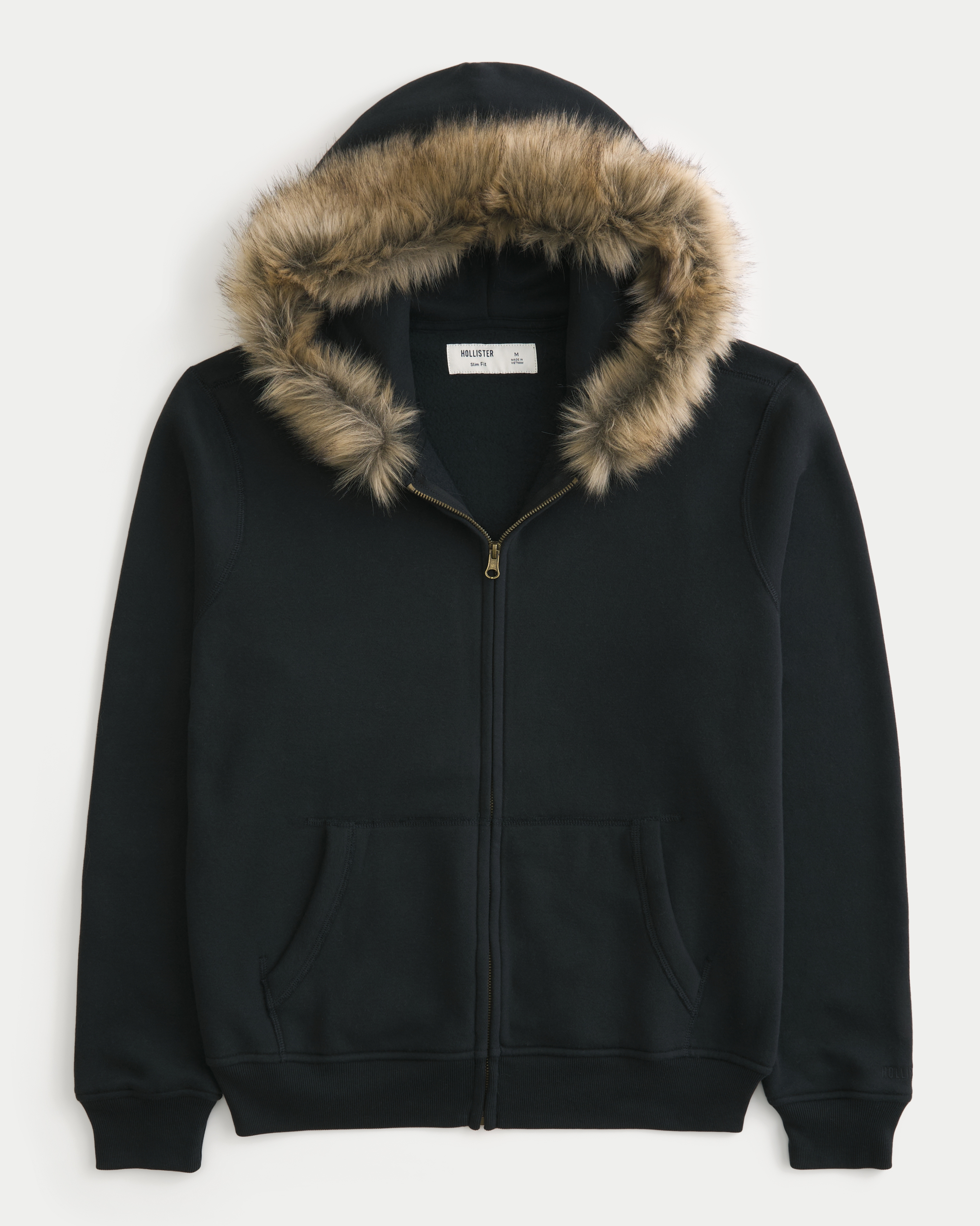 Мужское худи Hollister Feel Good Faux Fur Trim Zip-Up Graphic, цвет: Чёрный