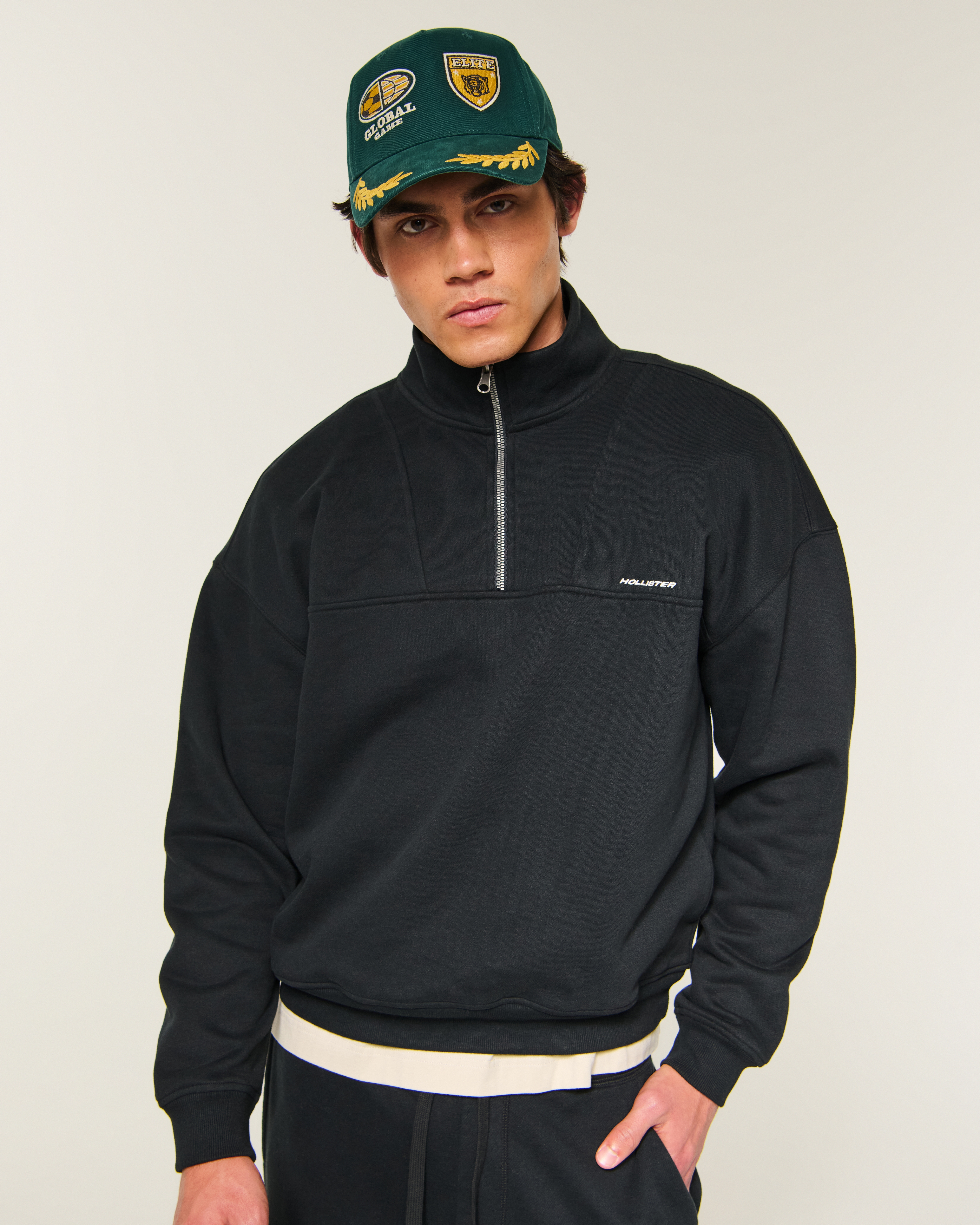 Мужские худи Hollister Boxy Quarter-Zip Logo Sweatshirt — фото 3