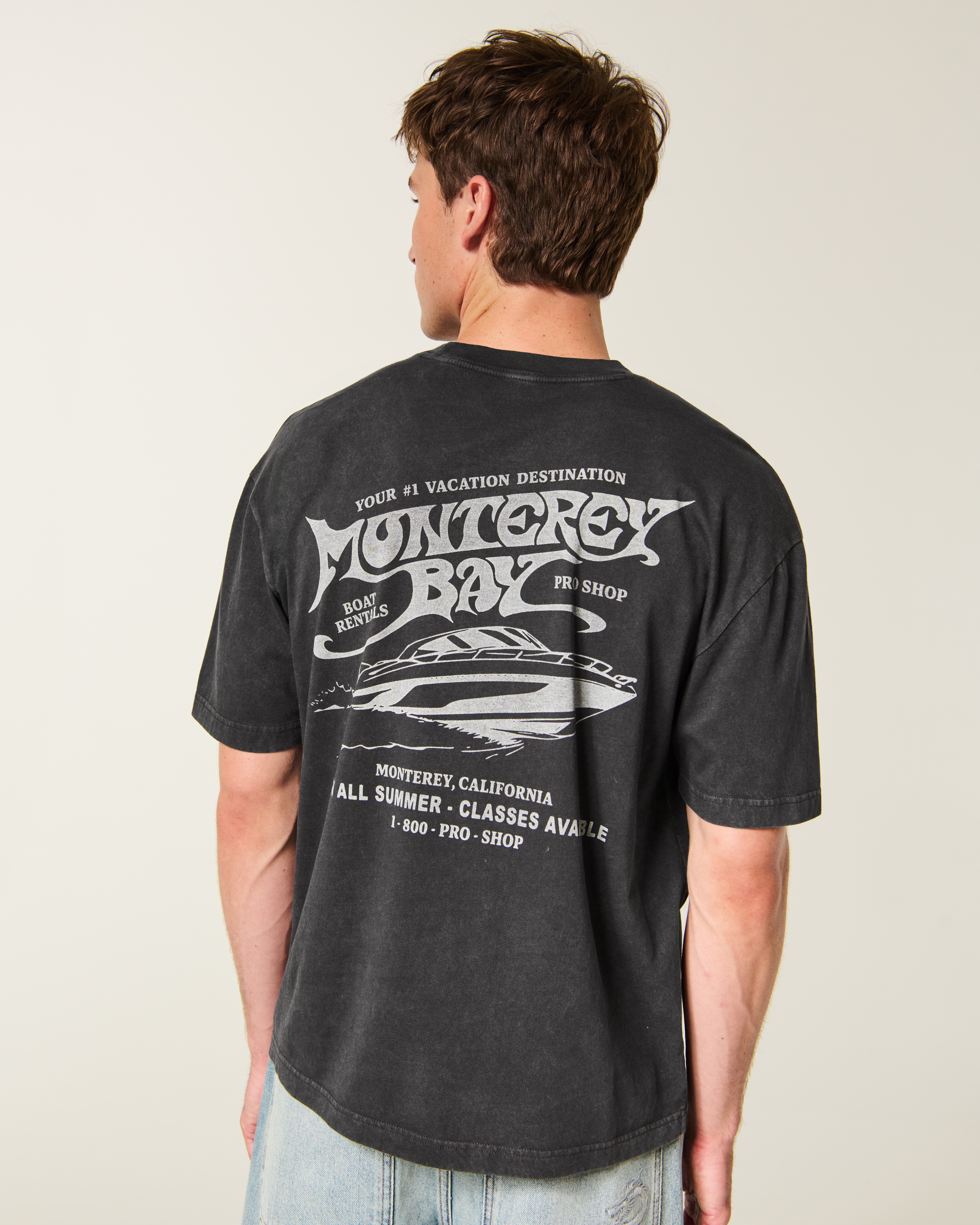 Мужские футболки Hollister Boxy Monterey Bay Graphic Tee — фото 2