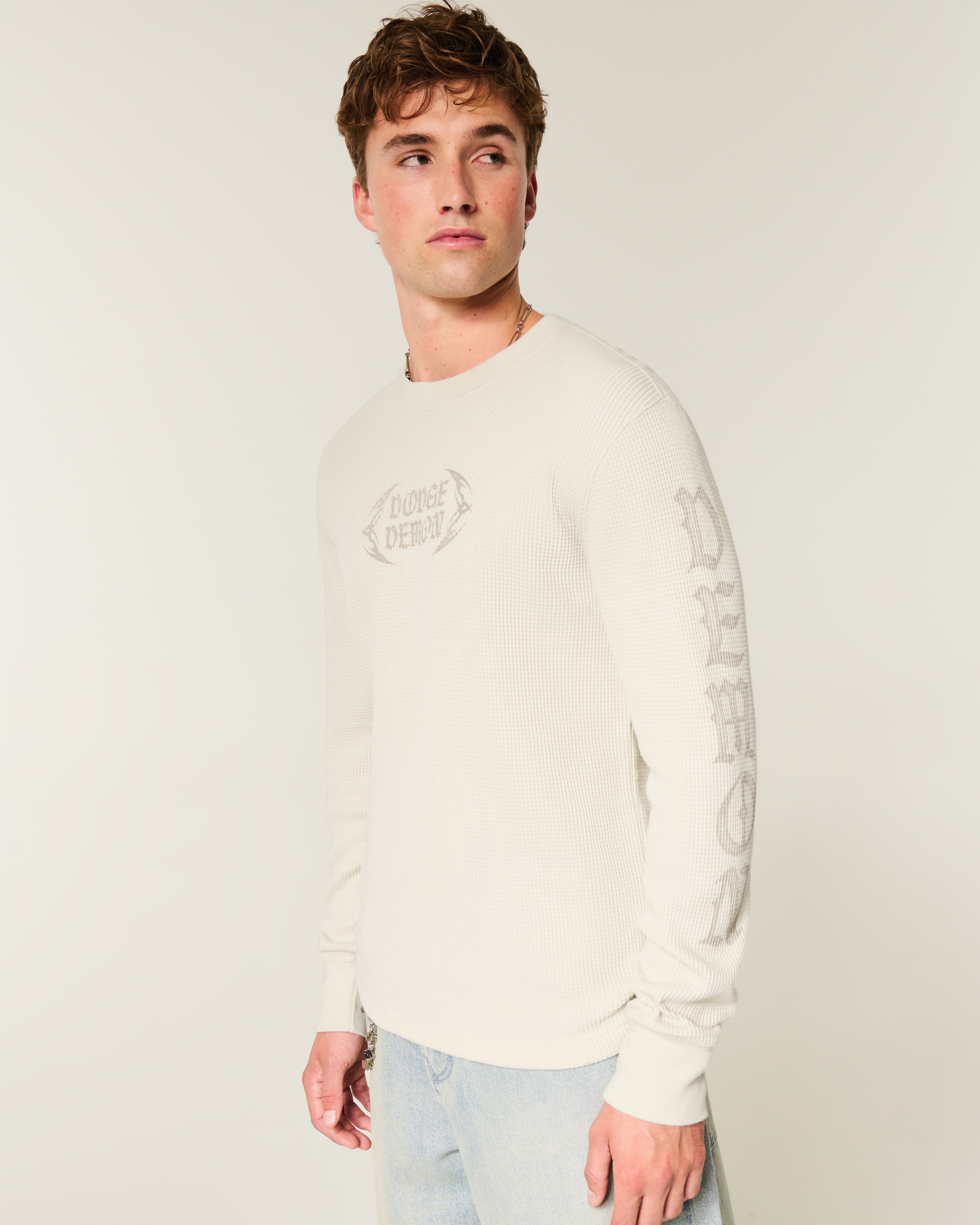 Мужские рубашки Hollister Thermal Dodge Demon Graphic Shirt — фото 2