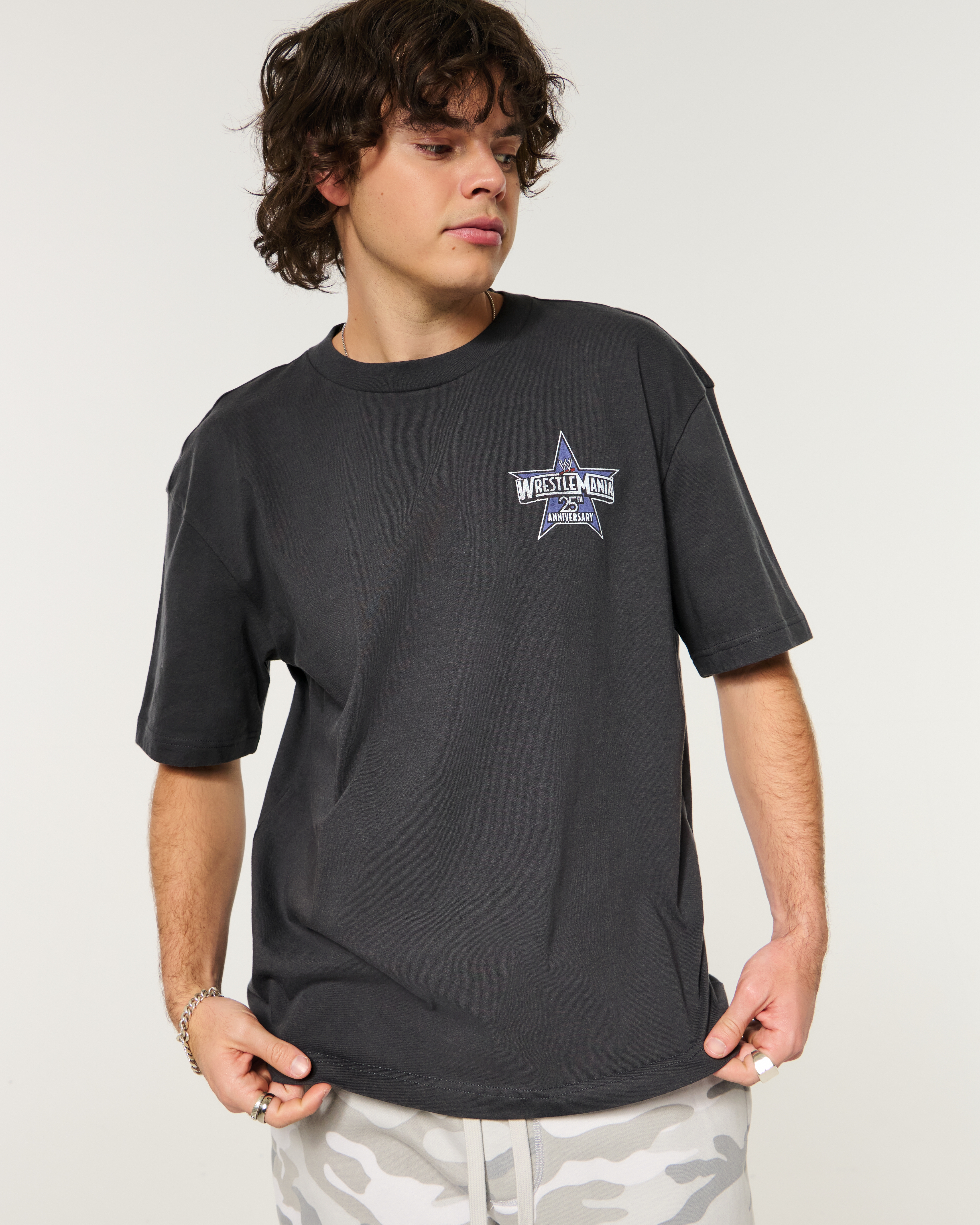 Мужские футболки Hollister Boxy WWE WrestleMania Graphic Tee — фото 2