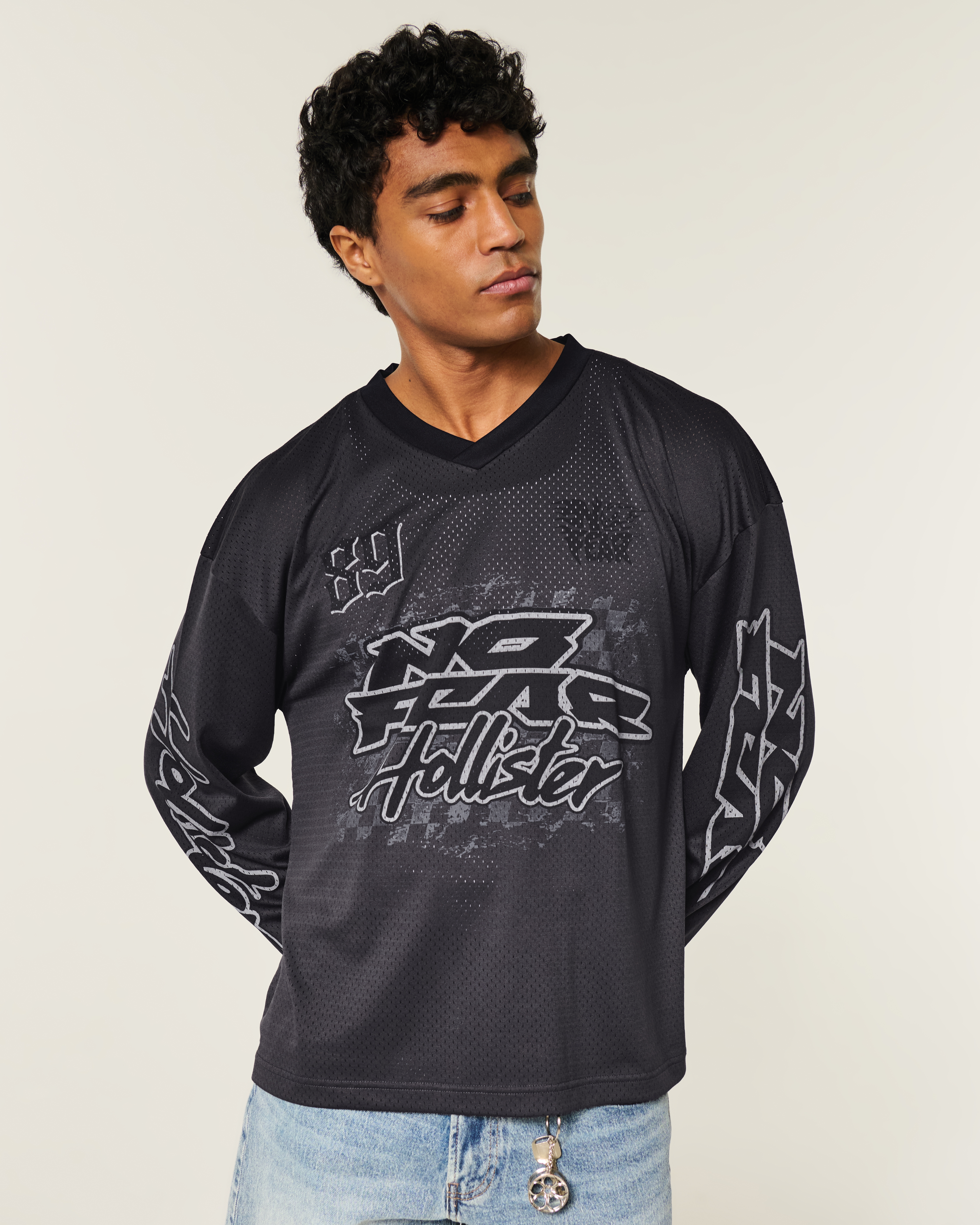 Мужские футболки Hollister Boxy No Fear Graphic Tee — фото 3