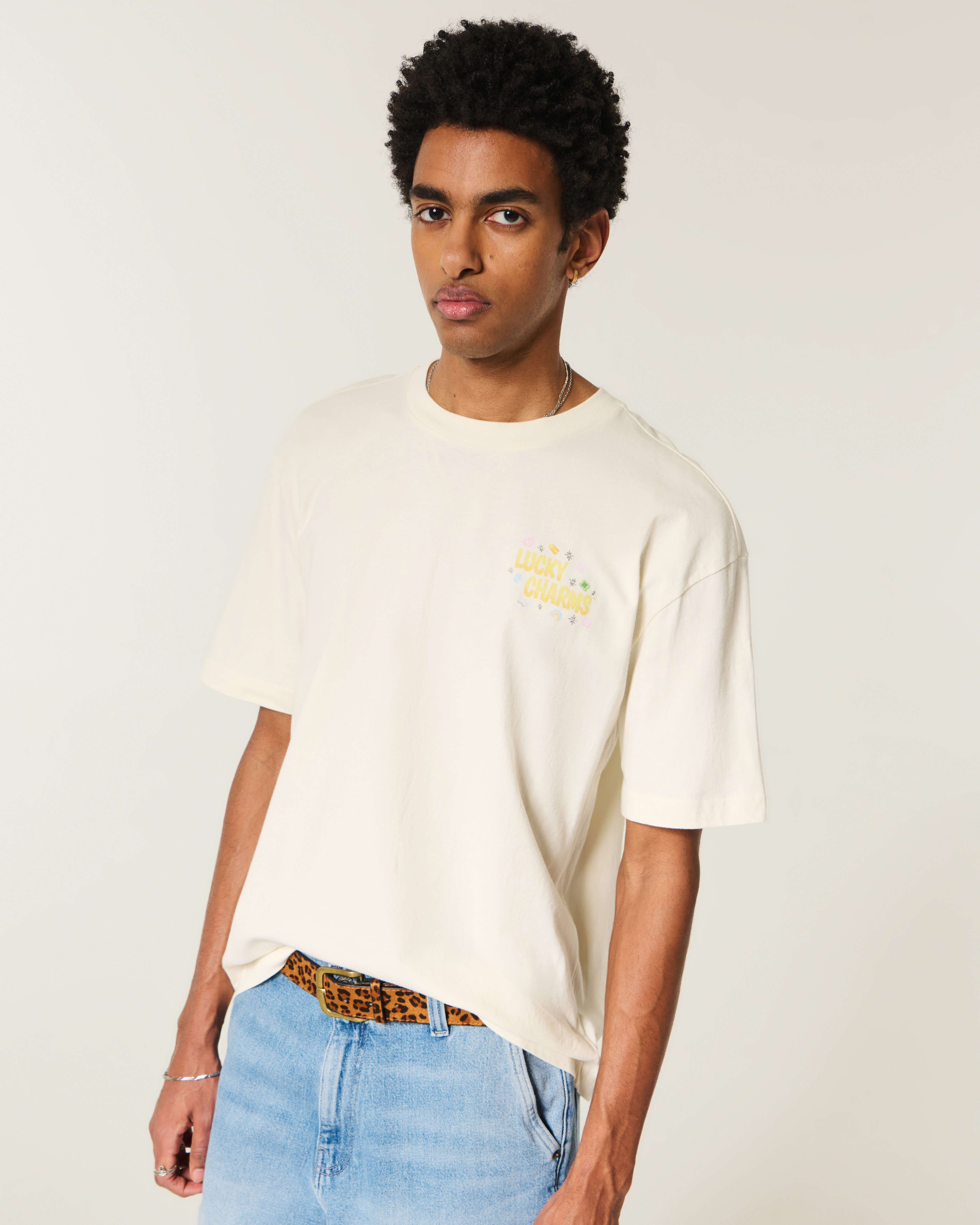 Мужские футболки Hollister Boxy St. Patrick's Day Graphic Tee — фото 2