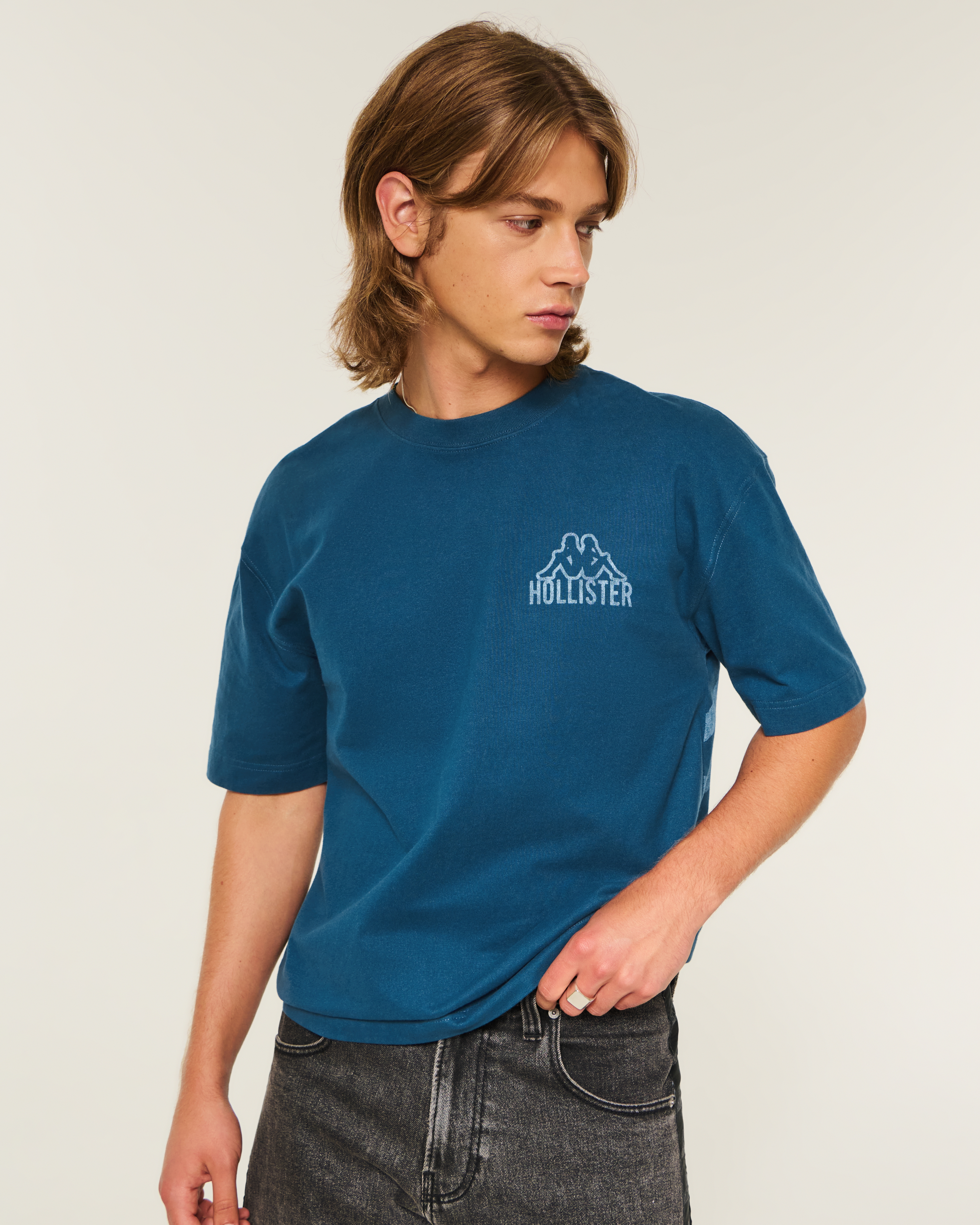 Мужские футболки Hollister + Kappa Boxy Logo Graphic Tee — фото 2