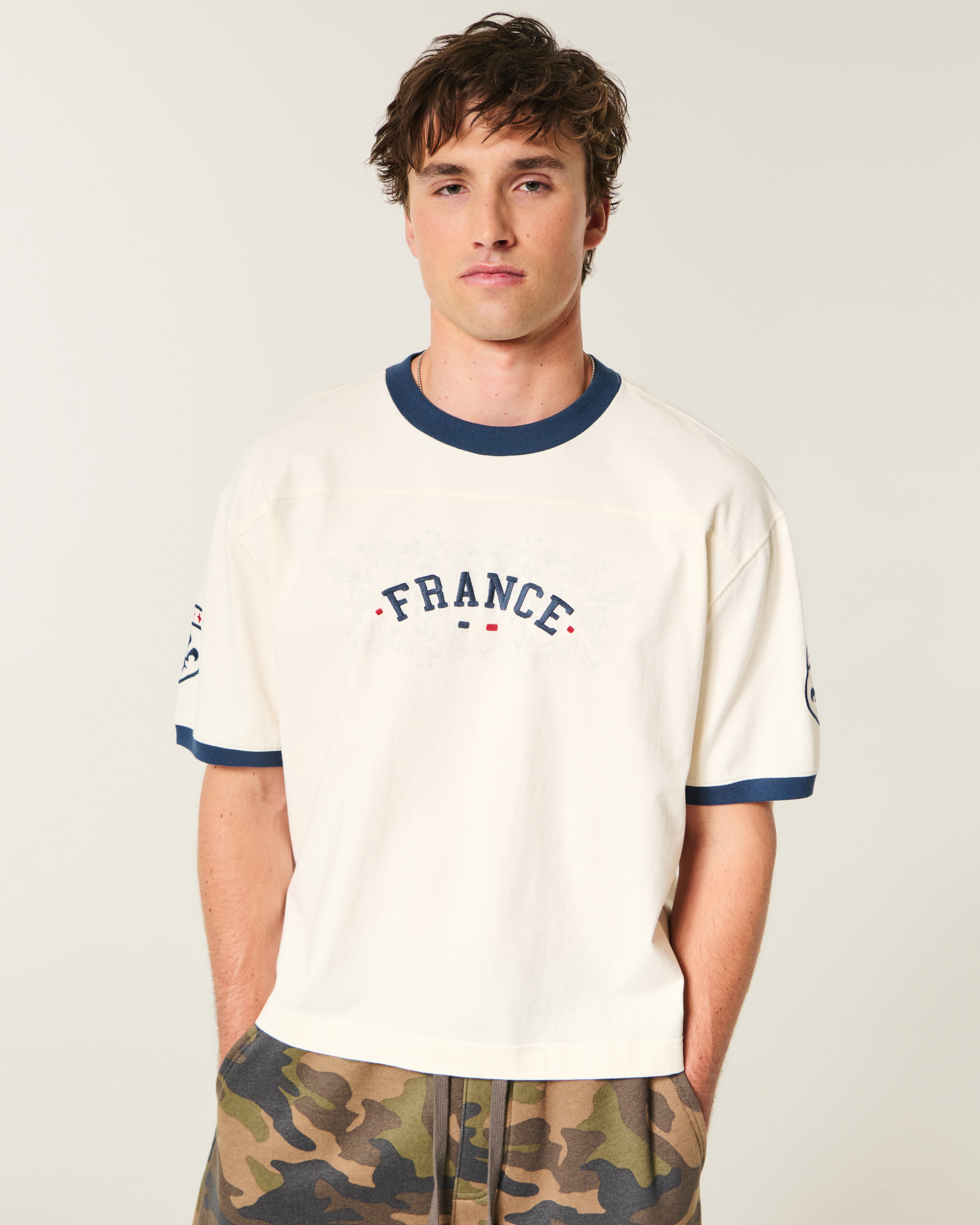 Мужские футболки Hollister Super Boxy Heavyweight Italia Graphic Tee — фото 2