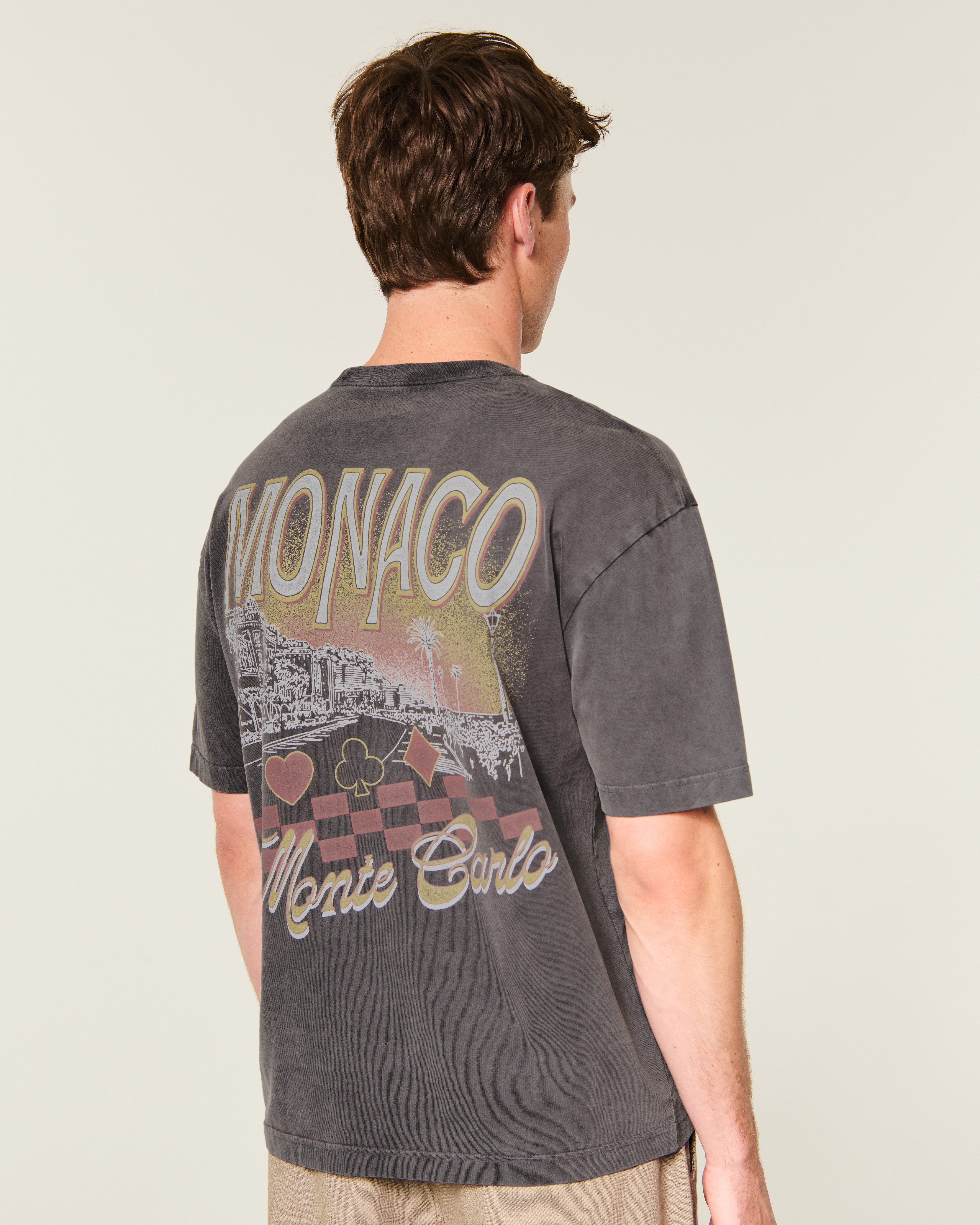 Мужские футболки Hollister Boxy Heavyweight Seville Spain Graphic Tee — фото 2
