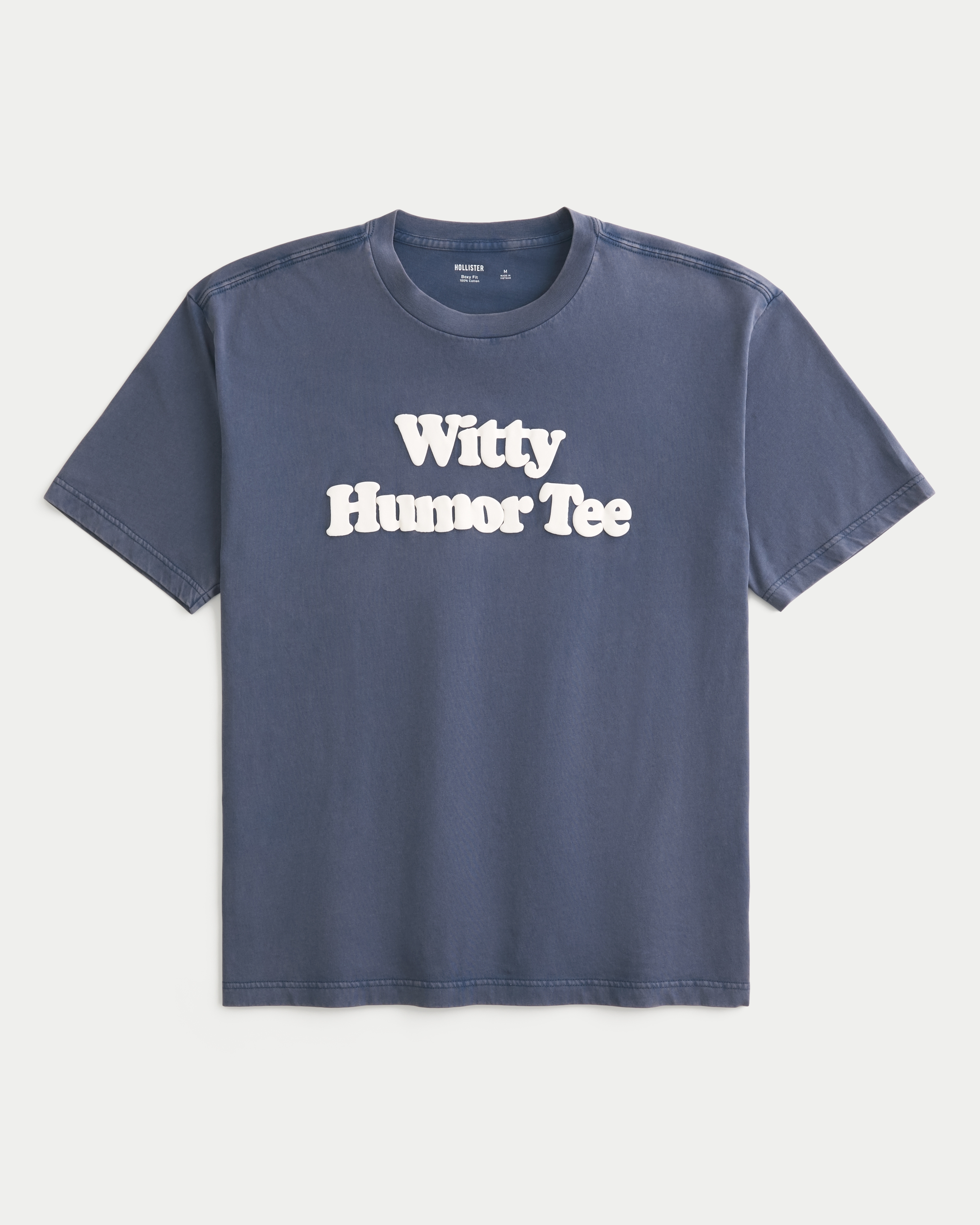 Мужская футболка Hollister Boxy Witty Humor Tee Graphic, цвет: Потёртый синий серый — фото 1
