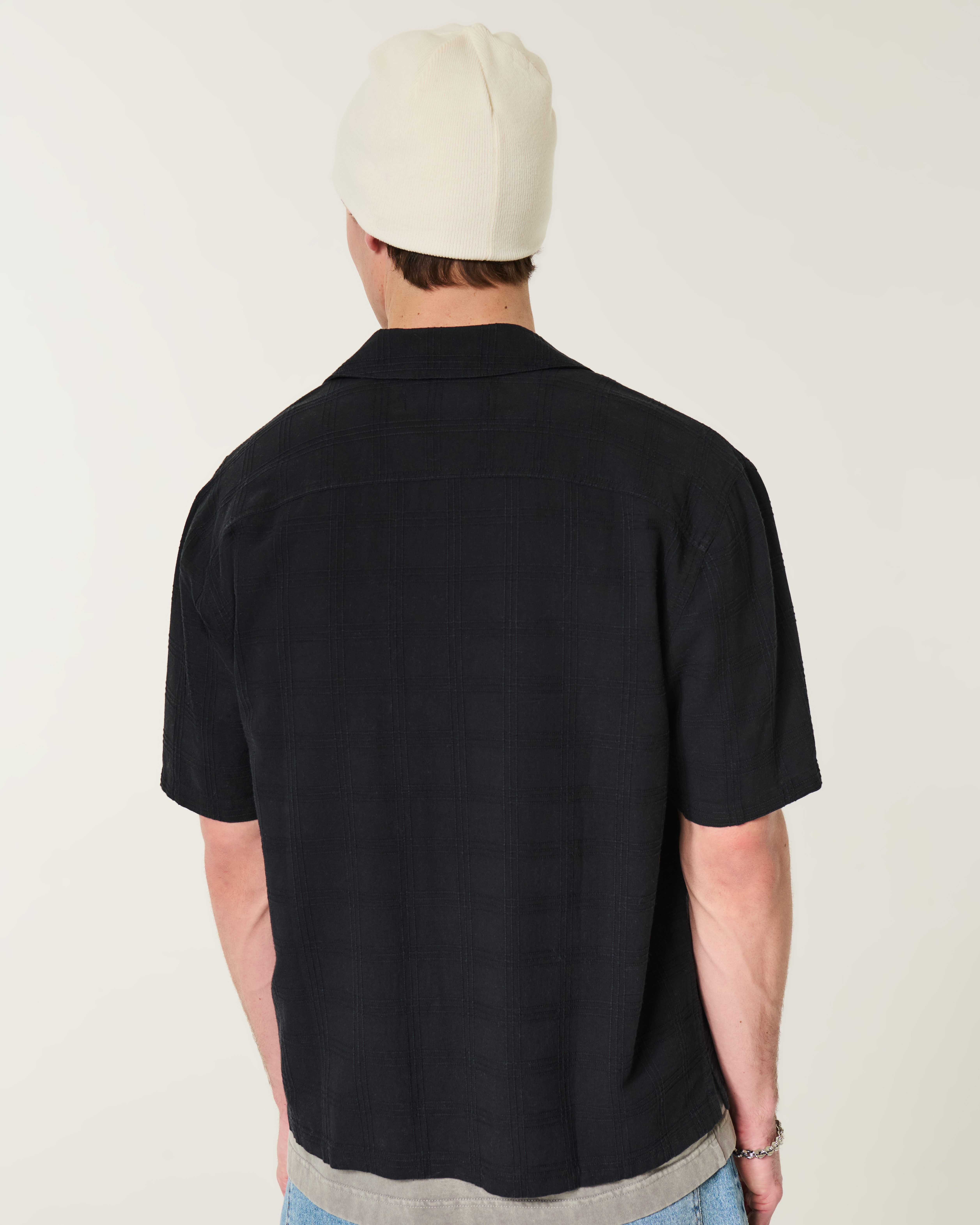 Мужские рубашки Hollister Boxy Textural Short-Sleeve Shirt — фото 3