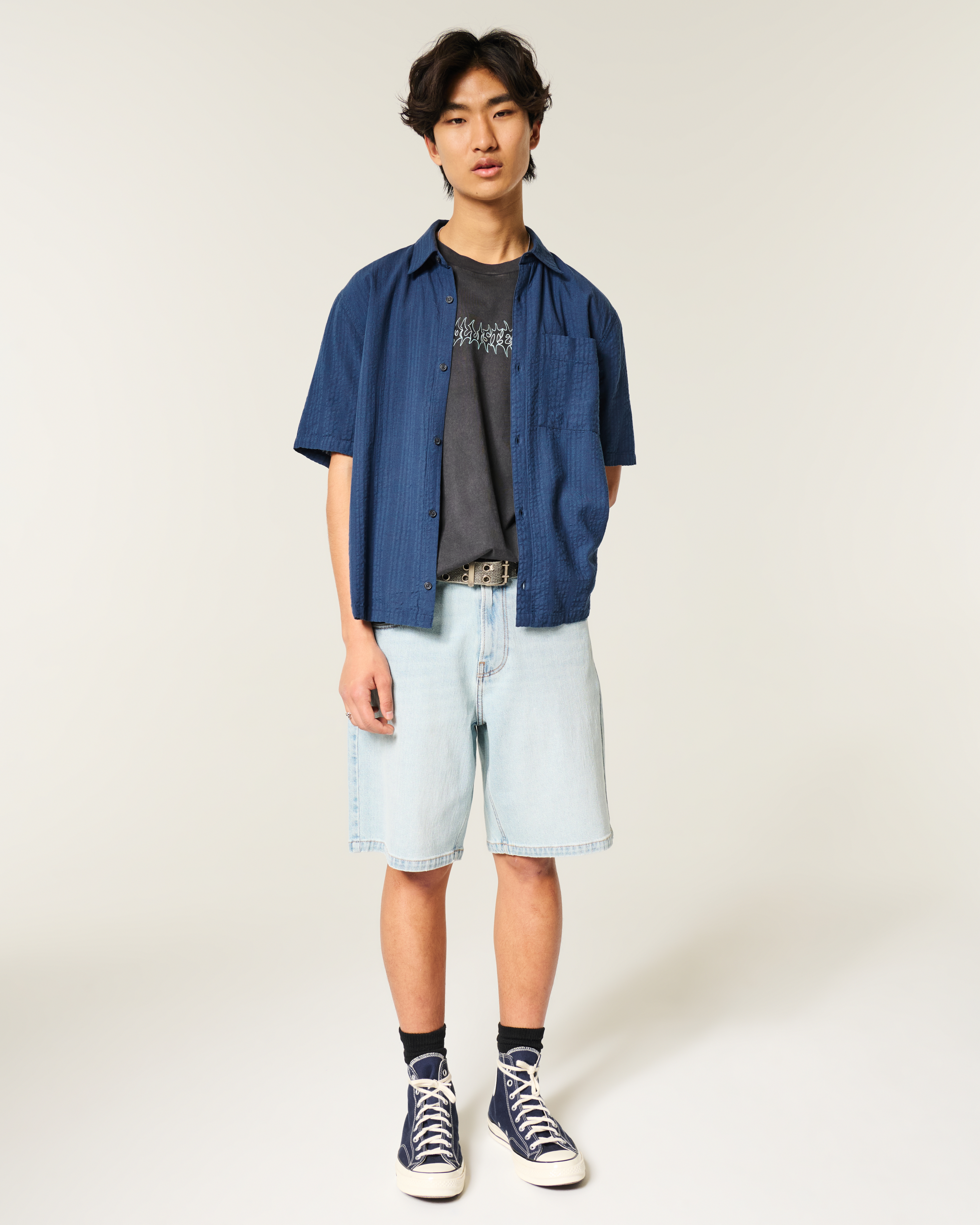 Мужские рубашки Hollister Boxy Short-Sleeve Seersucker Shirt — фото 3