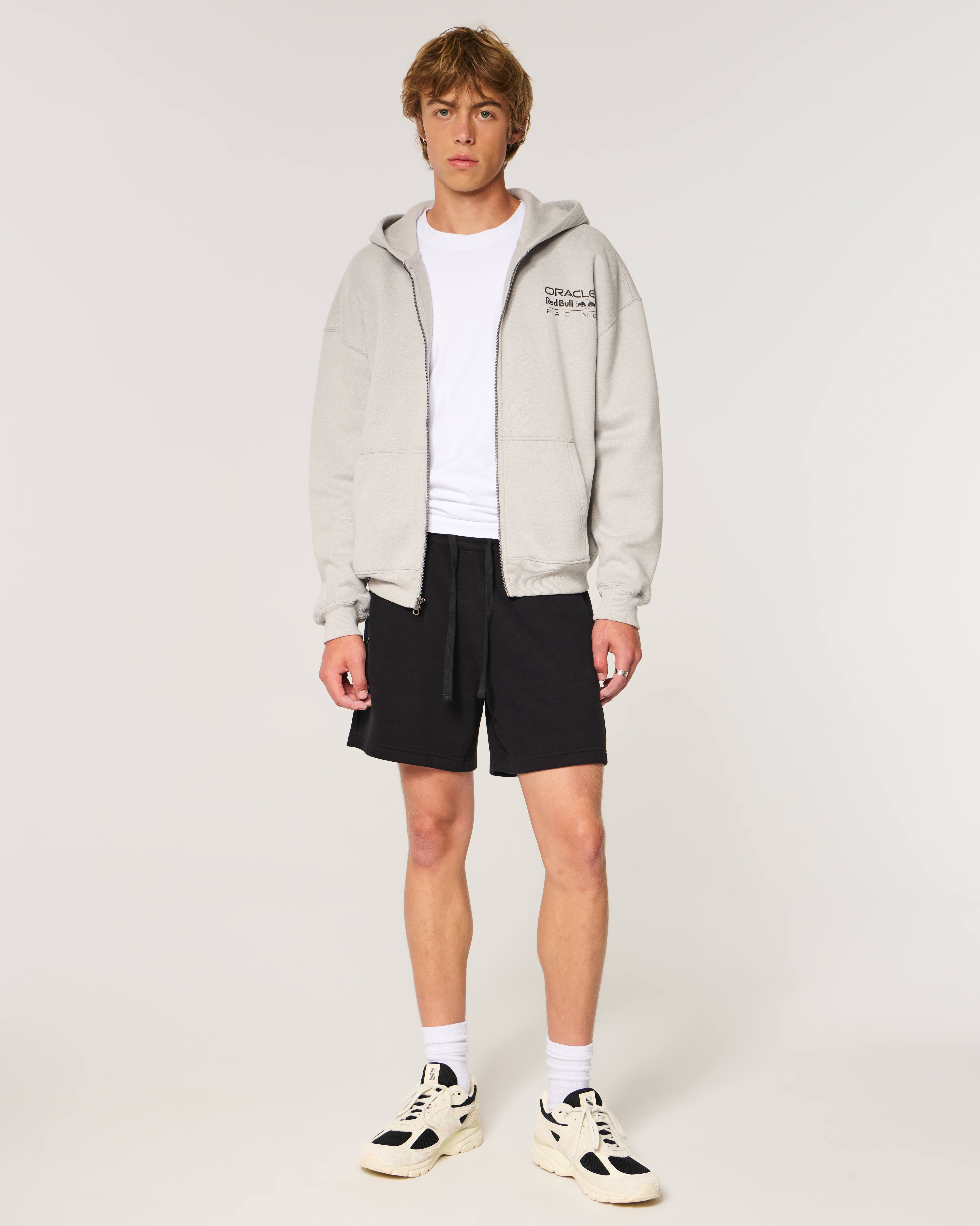 Мужские шорты Hollister Feel Good Mid-Thigh Fleece Shorts — фото 3