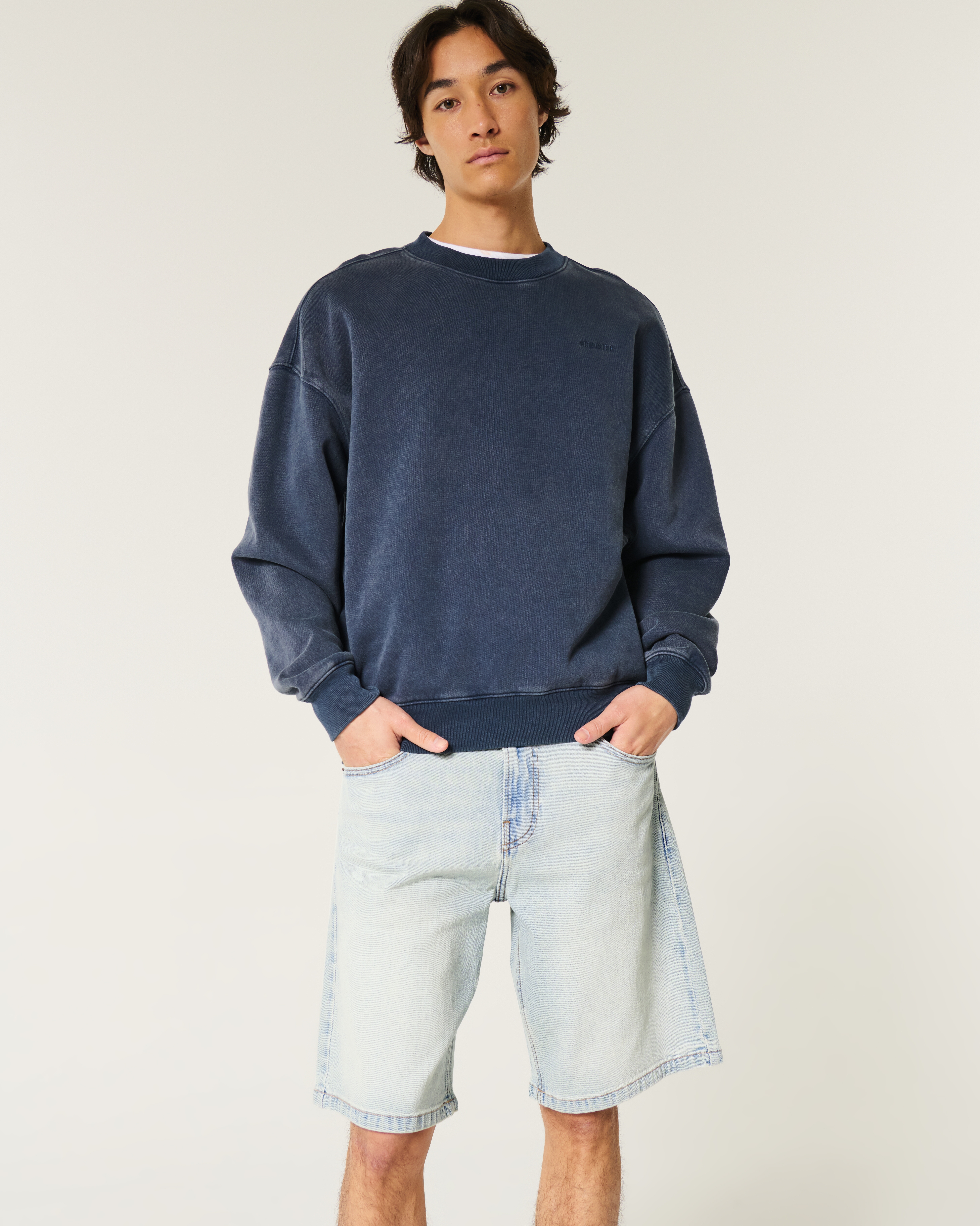 Мужские шорты Hollister Medium Wash Baggy Painter Denim Shorts — фото 2