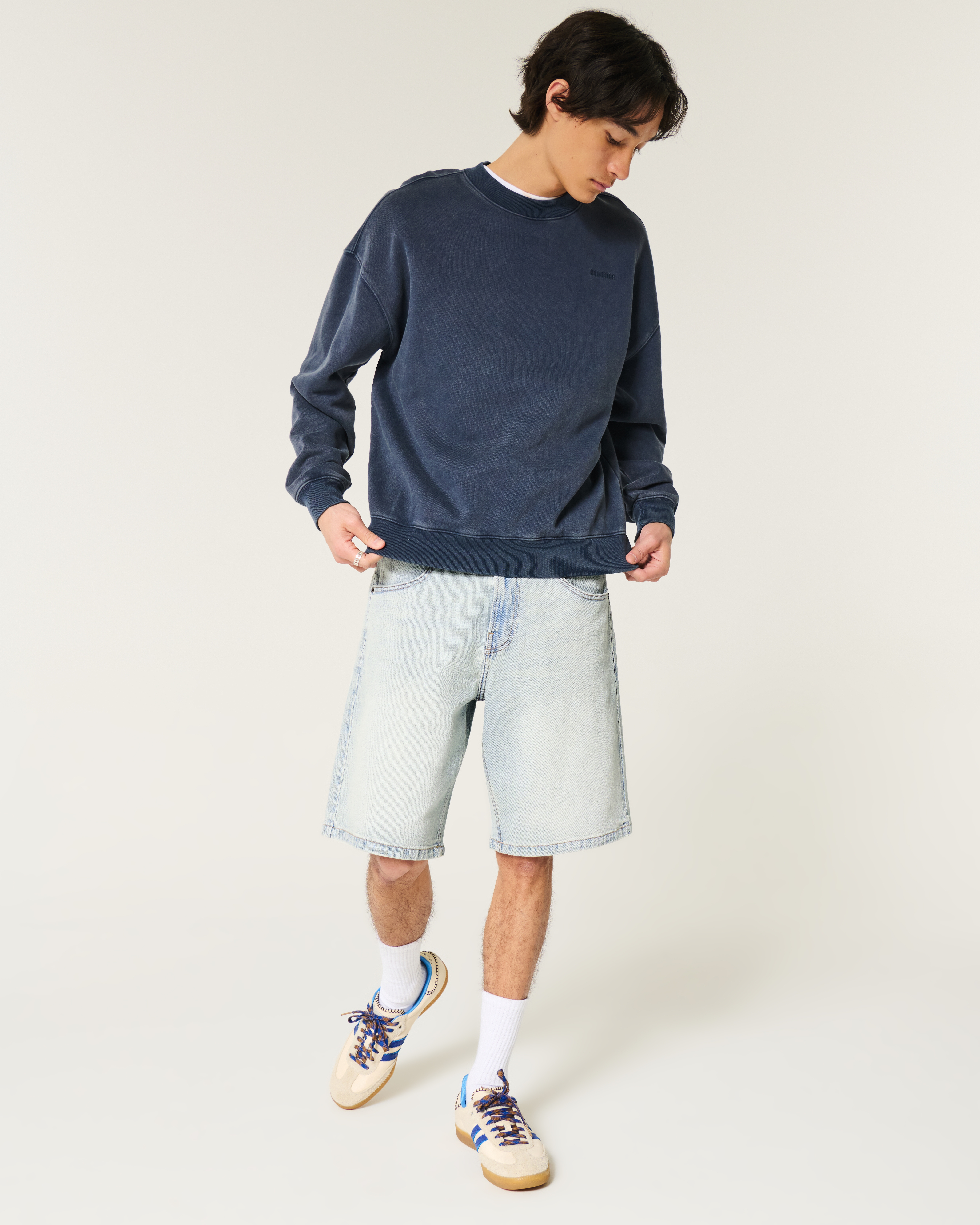 Мужские шорты Hollister Medium Wash Baggy Painter Denim Shorts — фото 3