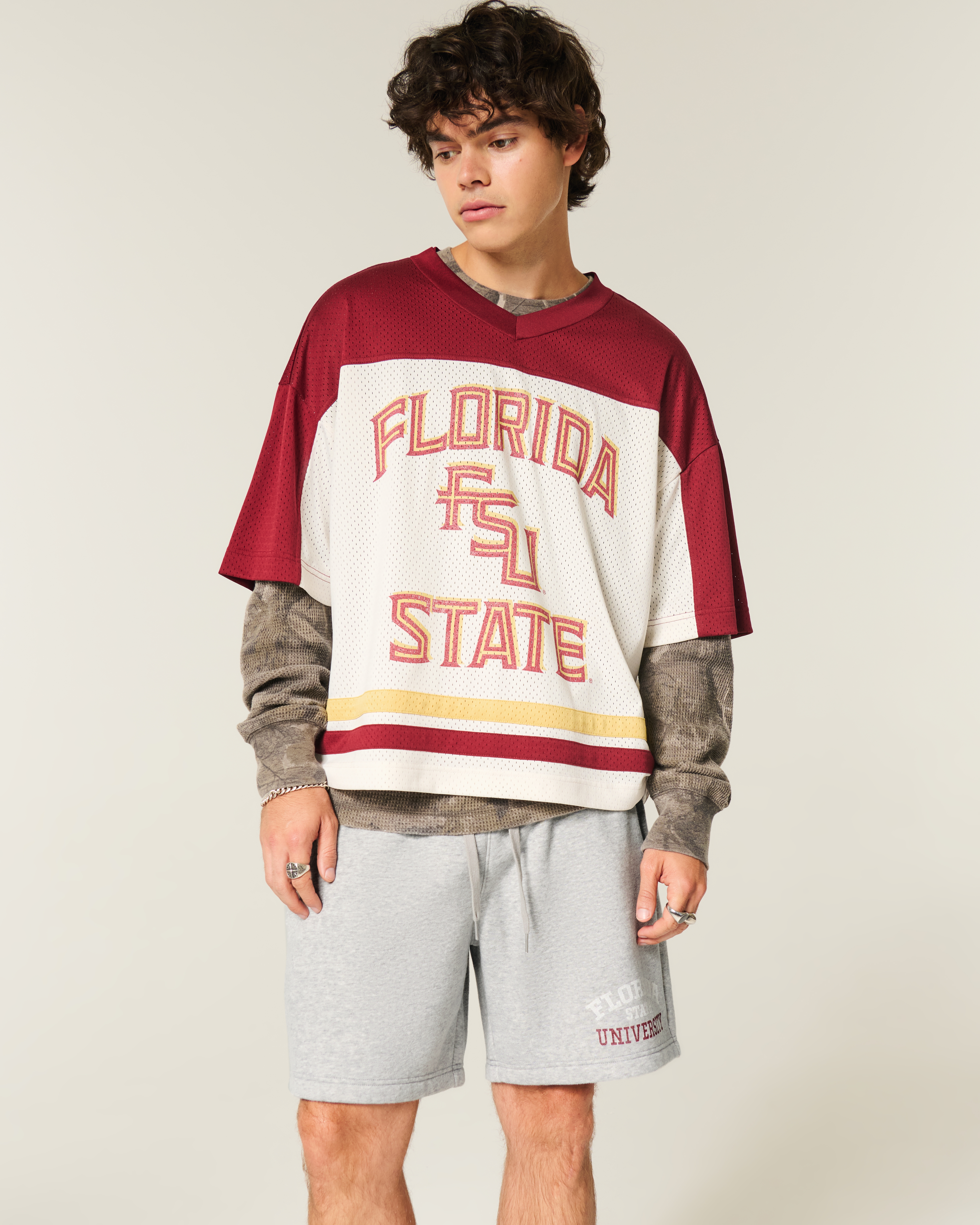 Мужские шорты Hollister University of Texas at Austin Longhorns Graphic Fleece Shorts — фото 2