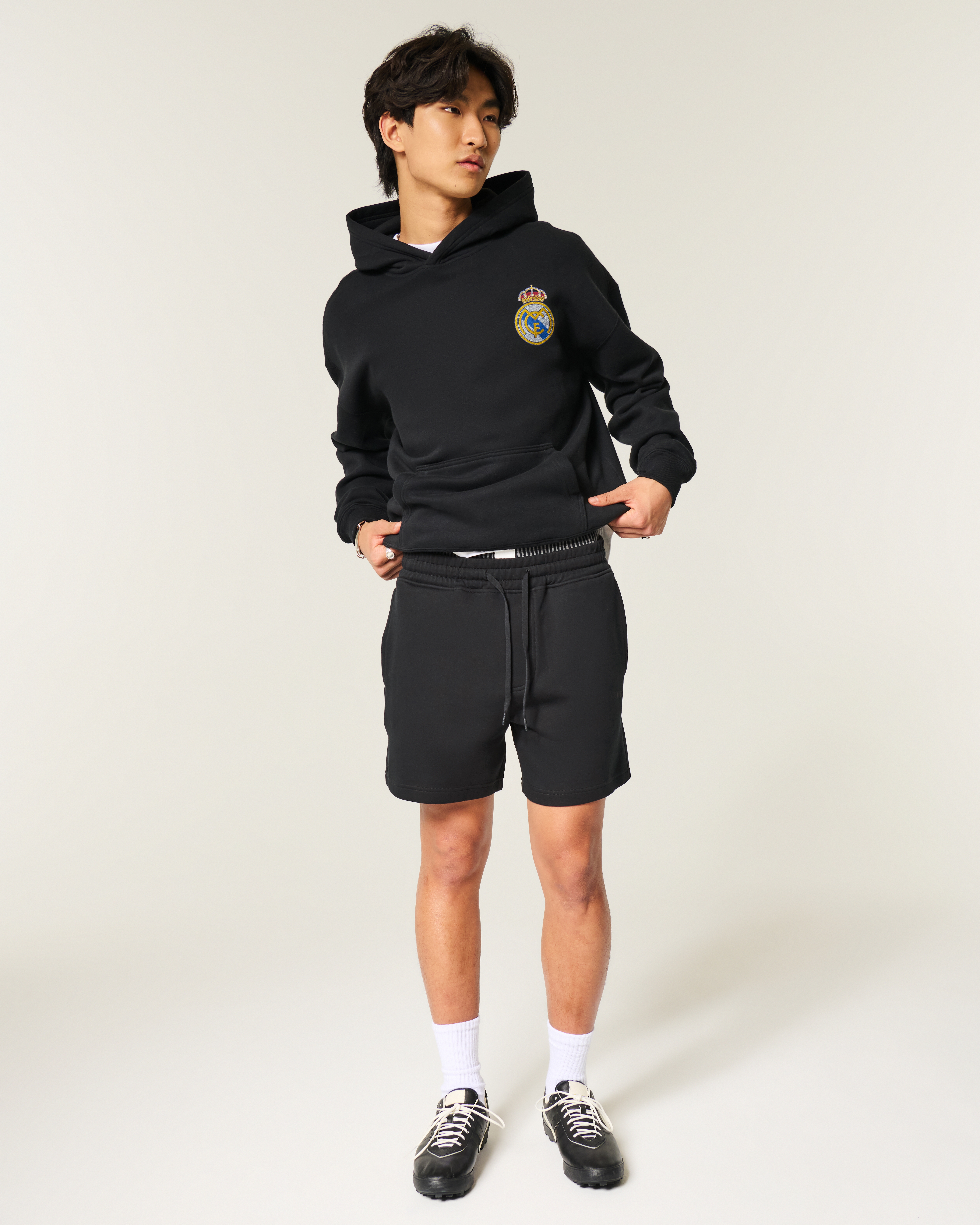 Мужские шорты Hollister Mid-Thigh Everyday Cooling Fleece Shorts — фото 3
