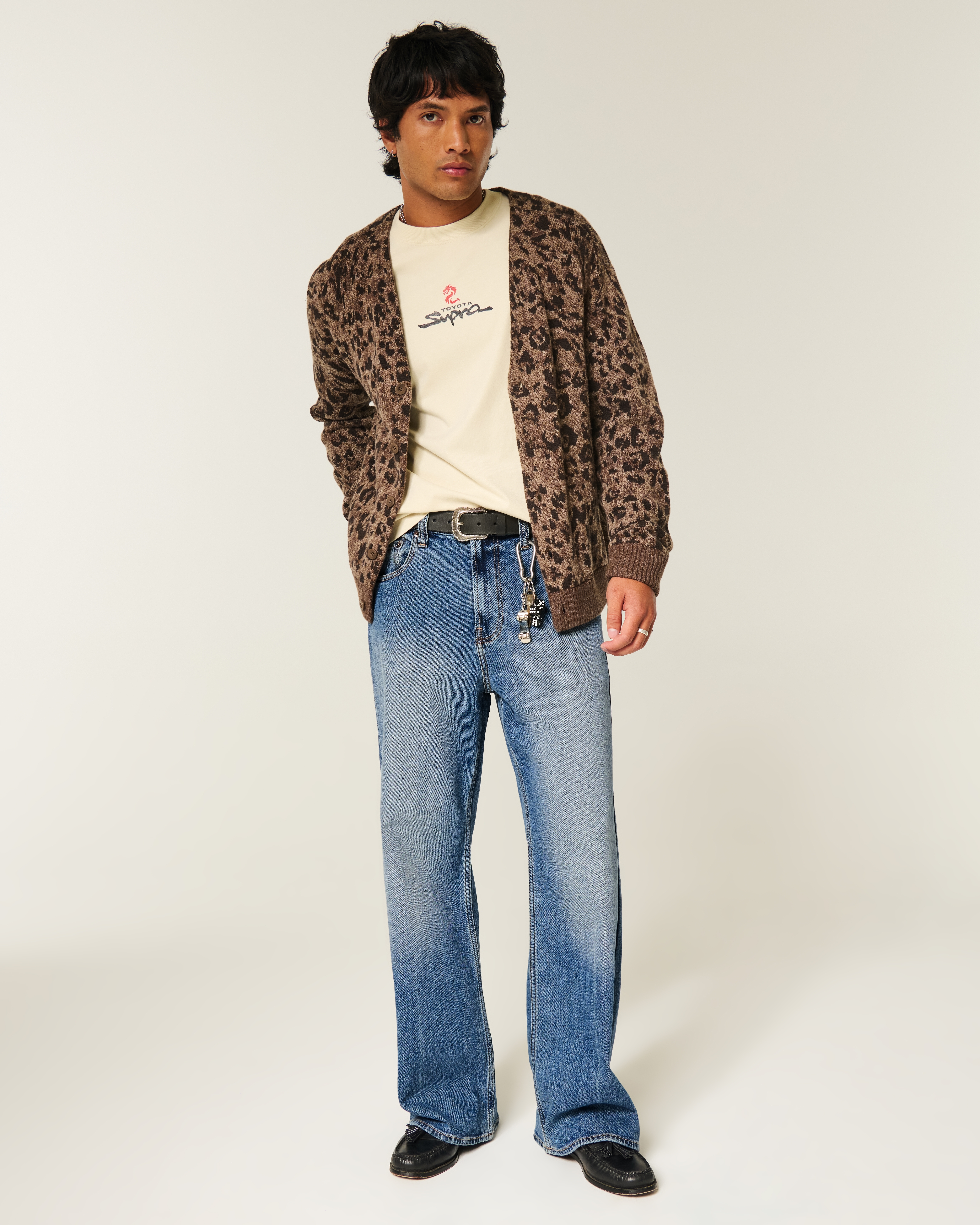 Мужские джинсы Hollister Medium Wash Baggy Bootcut Jeans — фото 2