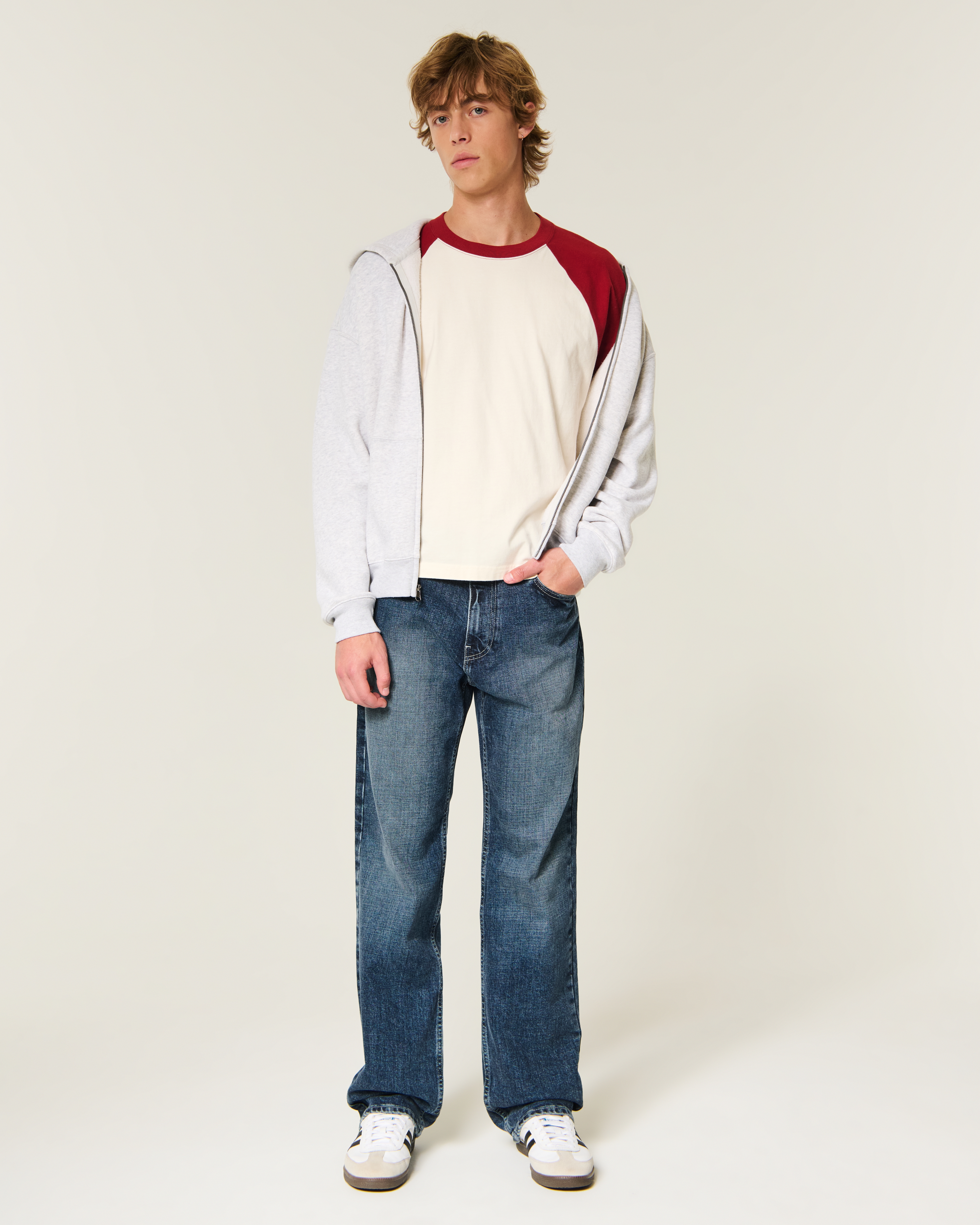 Мужские джинсы Hollister Relaxed Straight, цвет: Тёмный — фото 2