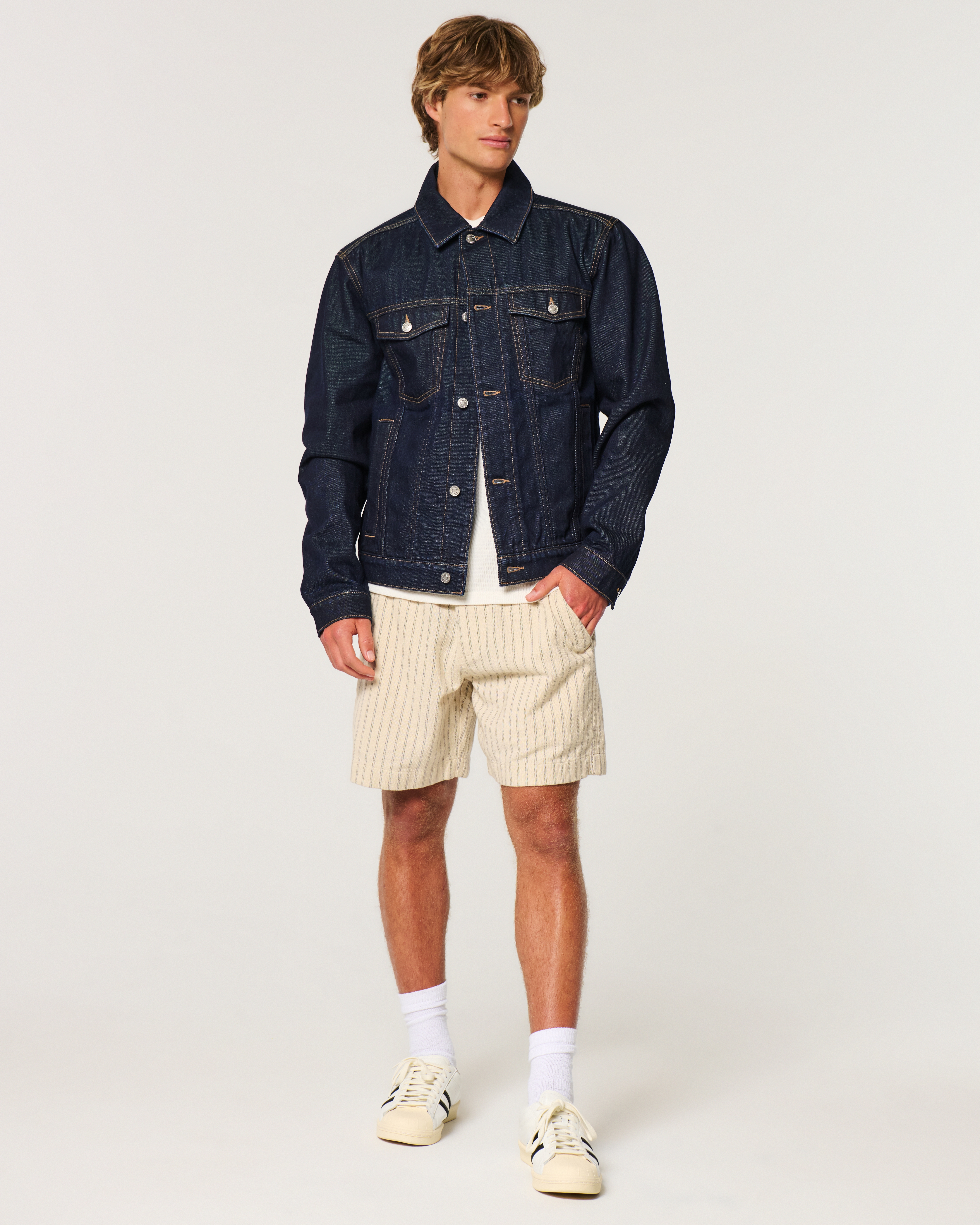 Мужские куртки Hollister Denim Trucker Jacket — фото 3