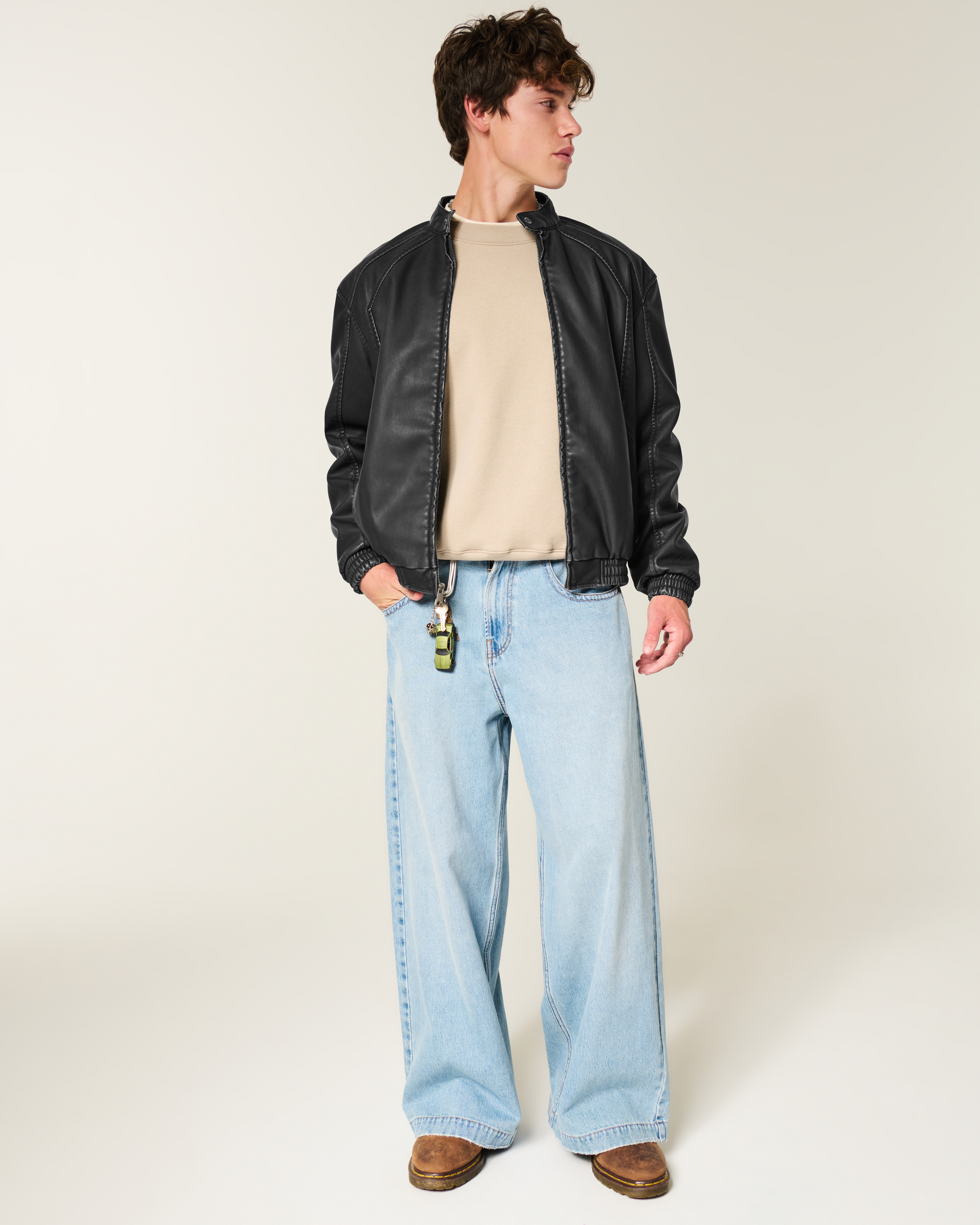 Мужские куртки Hollister Faux Leather Hollywood Graphic Jacket — фото 3
