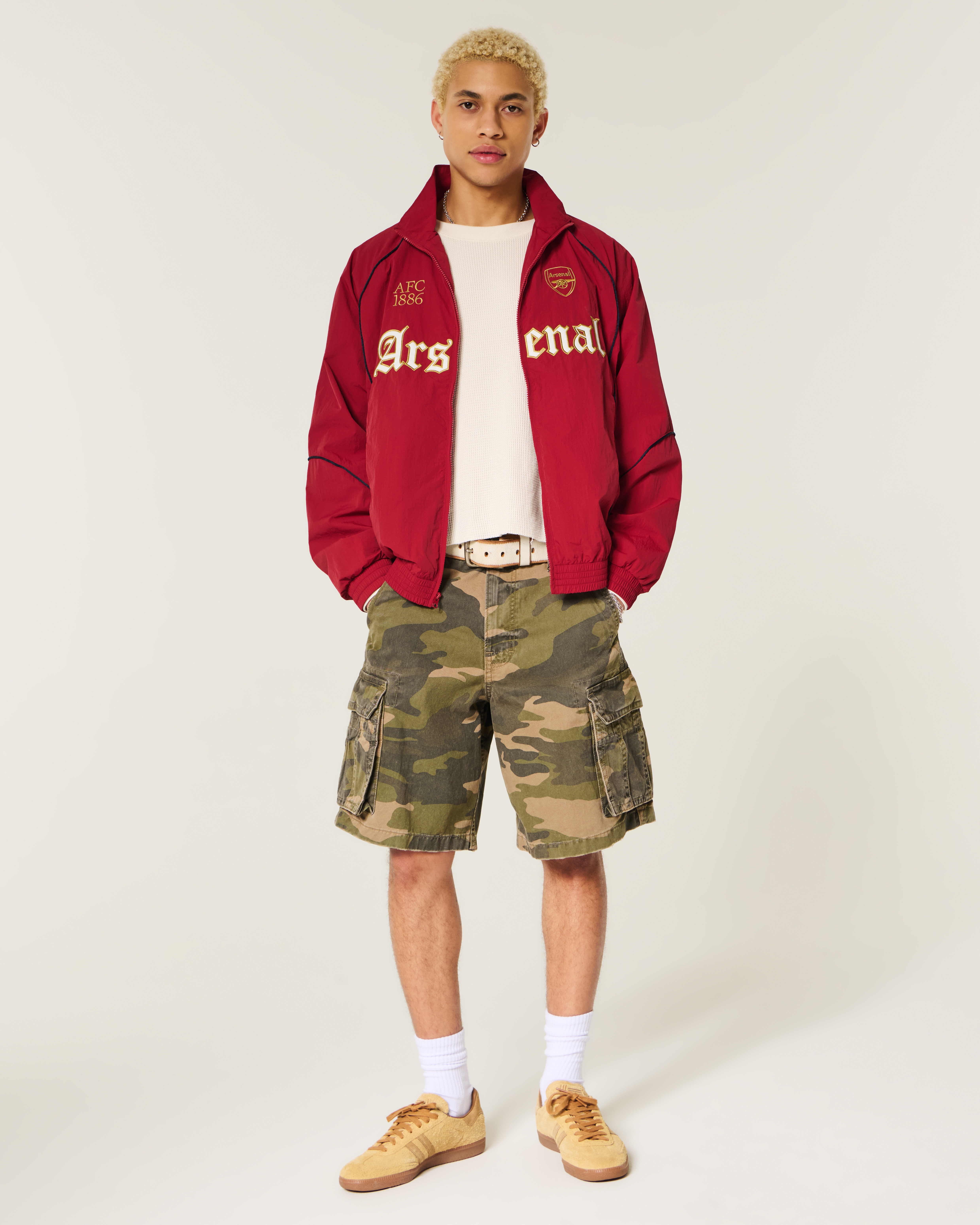 Мужские куртки Hollister Arsenal F.C. Graphic Mock-Neck Jacket — фото 3