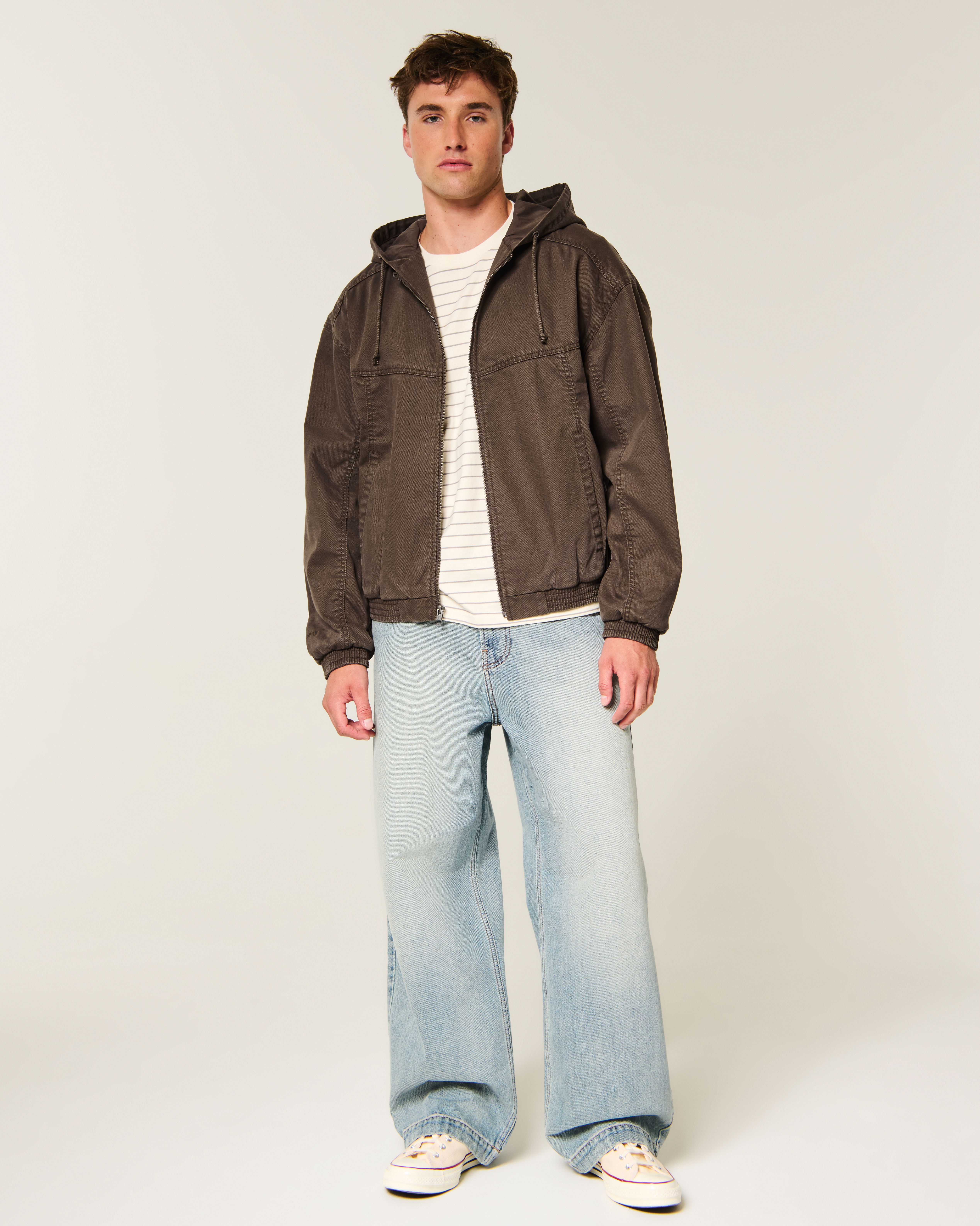 Мужская куртка Hollister Twill Corvette Graphic, цвет: Тёмный коричневый — фото 3