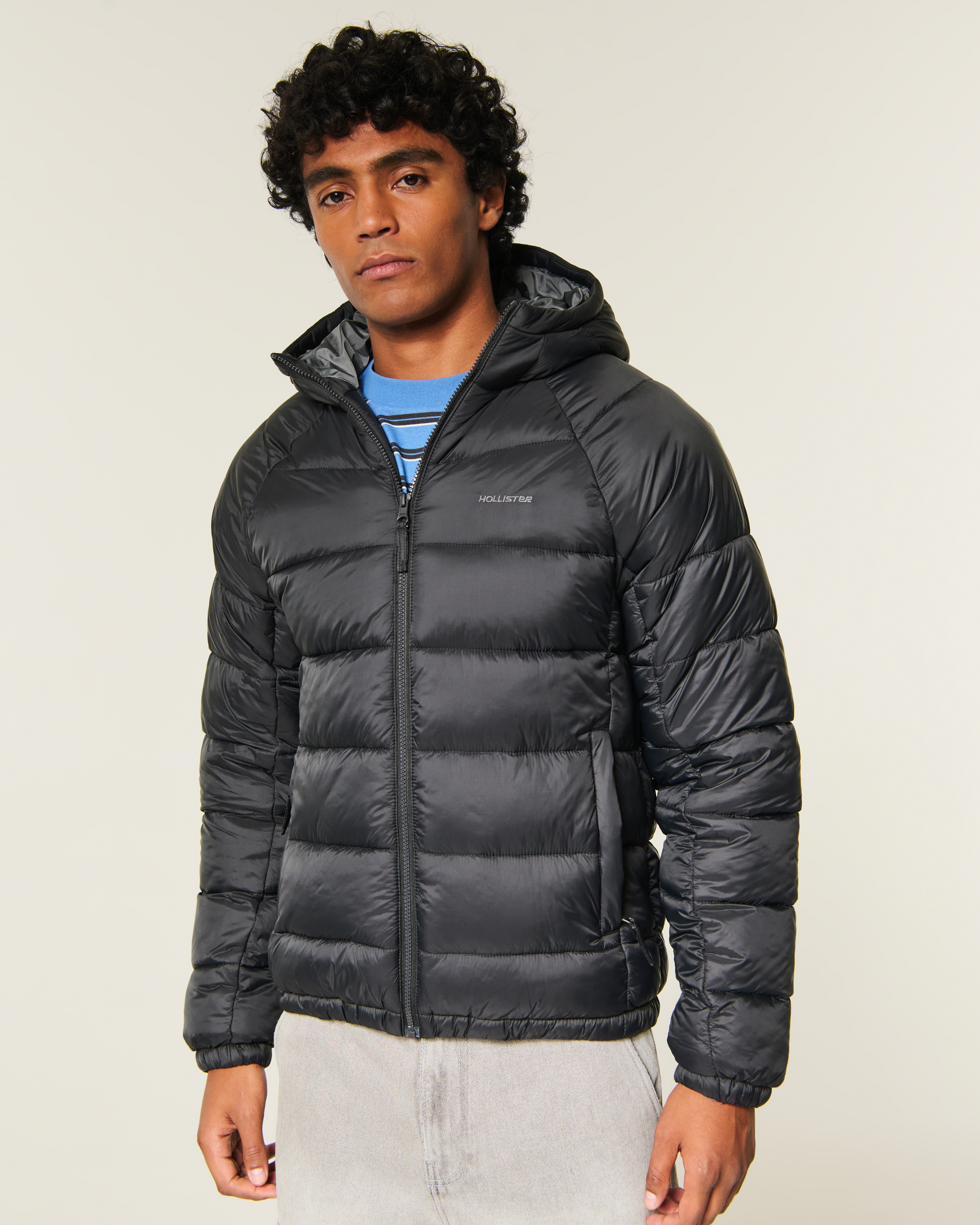 Женская куртка Hollister Feel Good Puffer, цвет: Чёрный — фото 2