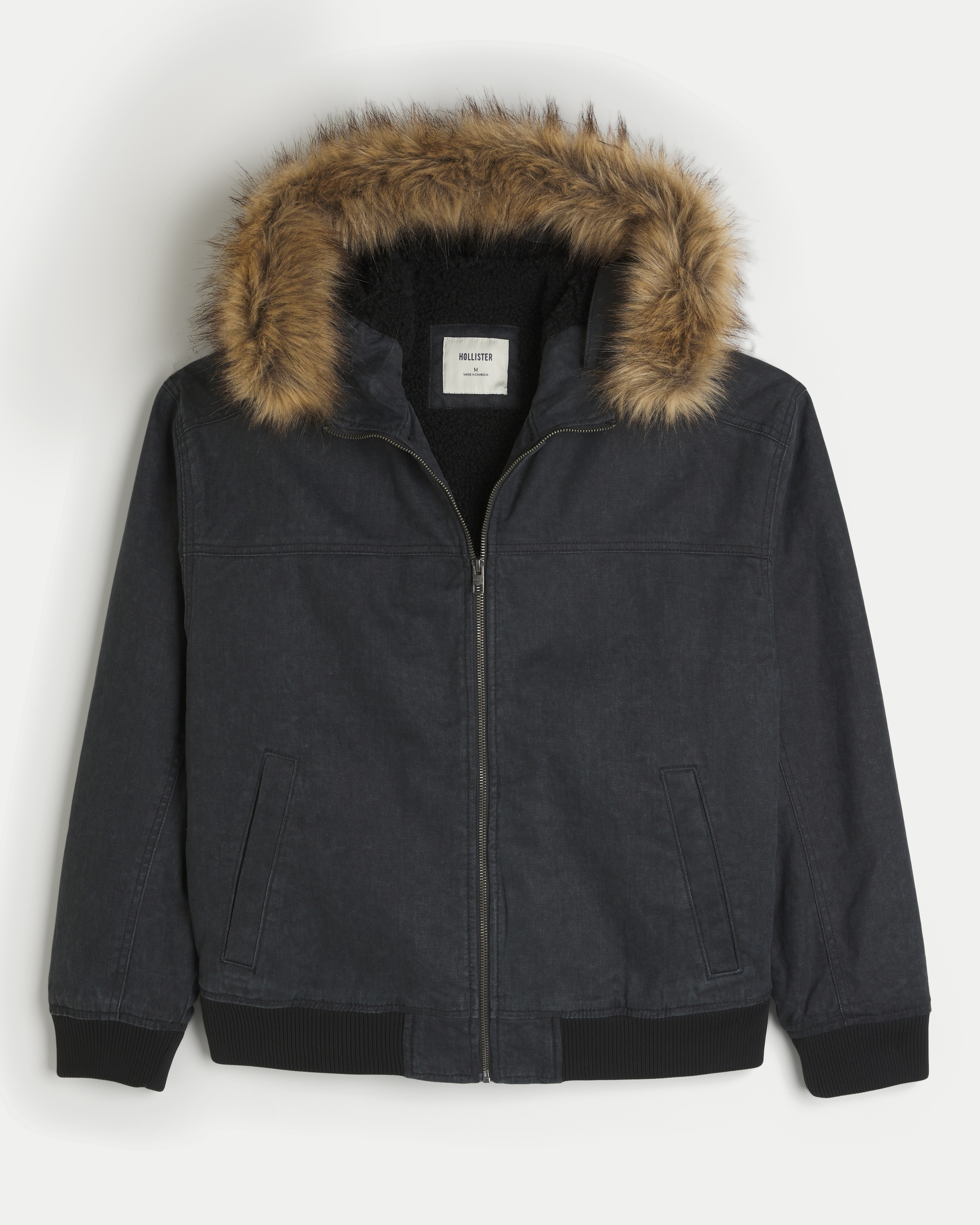 Мужская куртка Hollister Hooded Faux Fur Trim, цвет: Чёрный