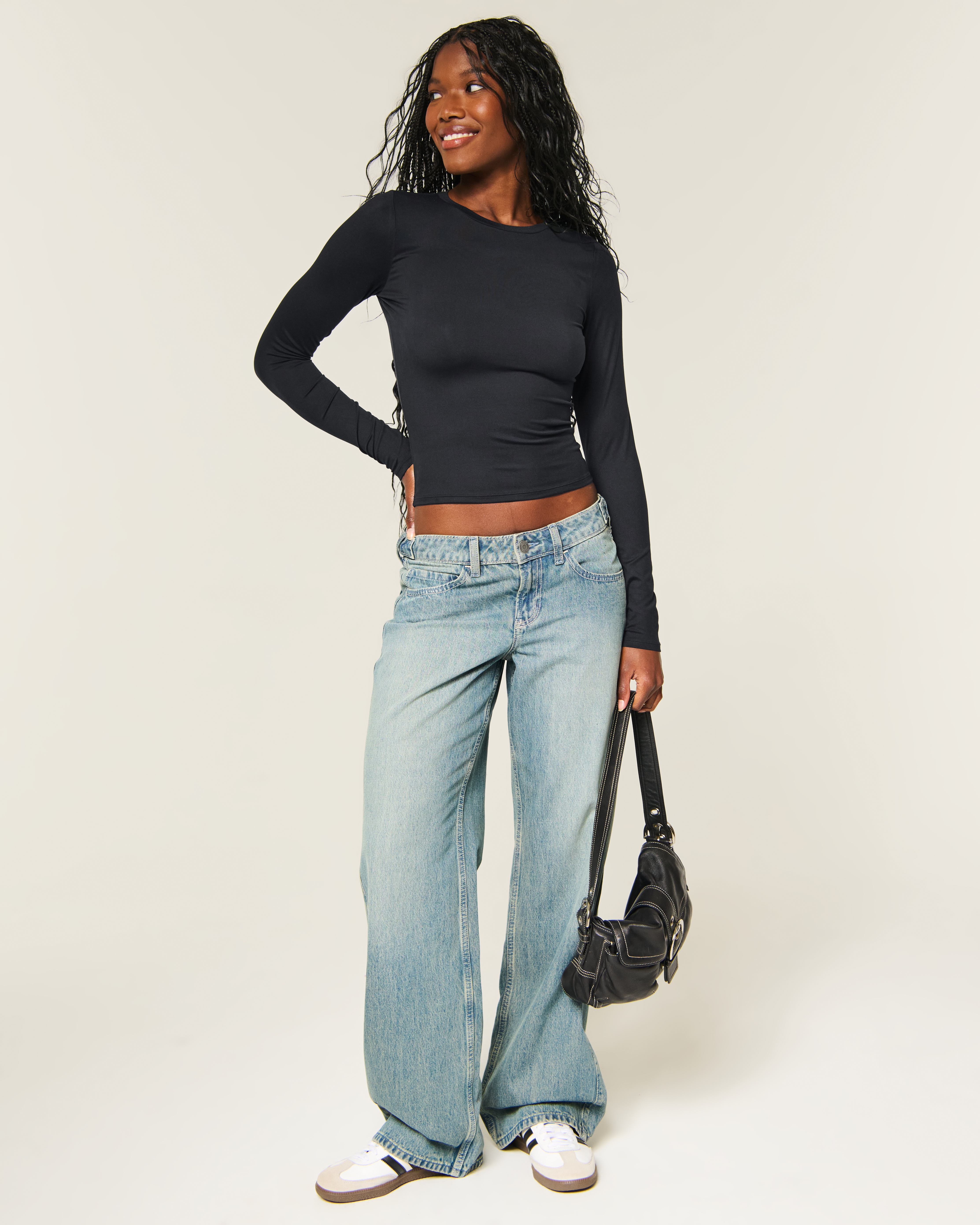 Женская футболка Hollister Long-Sleeve Soft Seamless Fabric Crew, цвет: Чёрный — фото 3