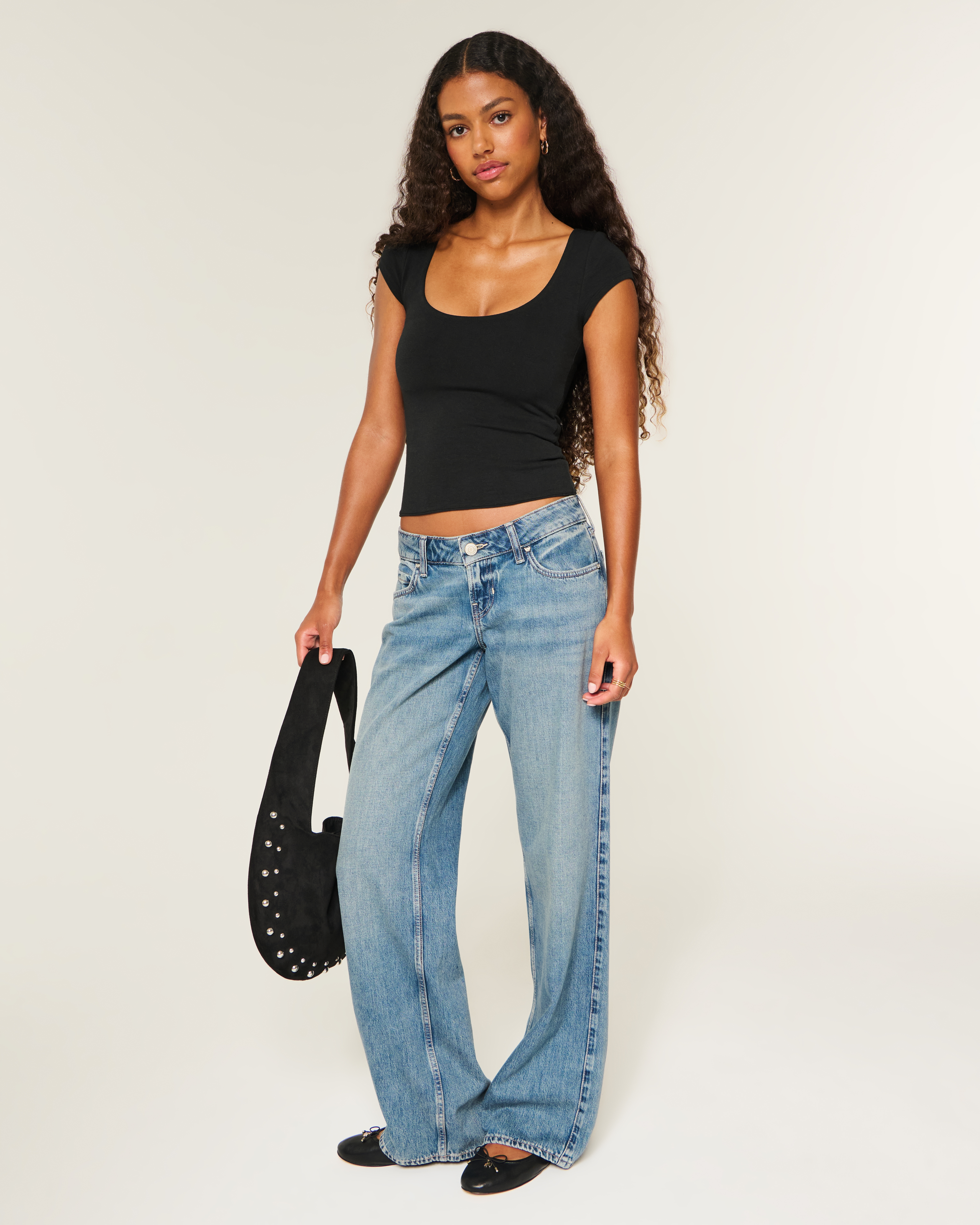 Женские футболки Hollister Must-Have Basics Scoop/Crew T-Shirt — фото 3