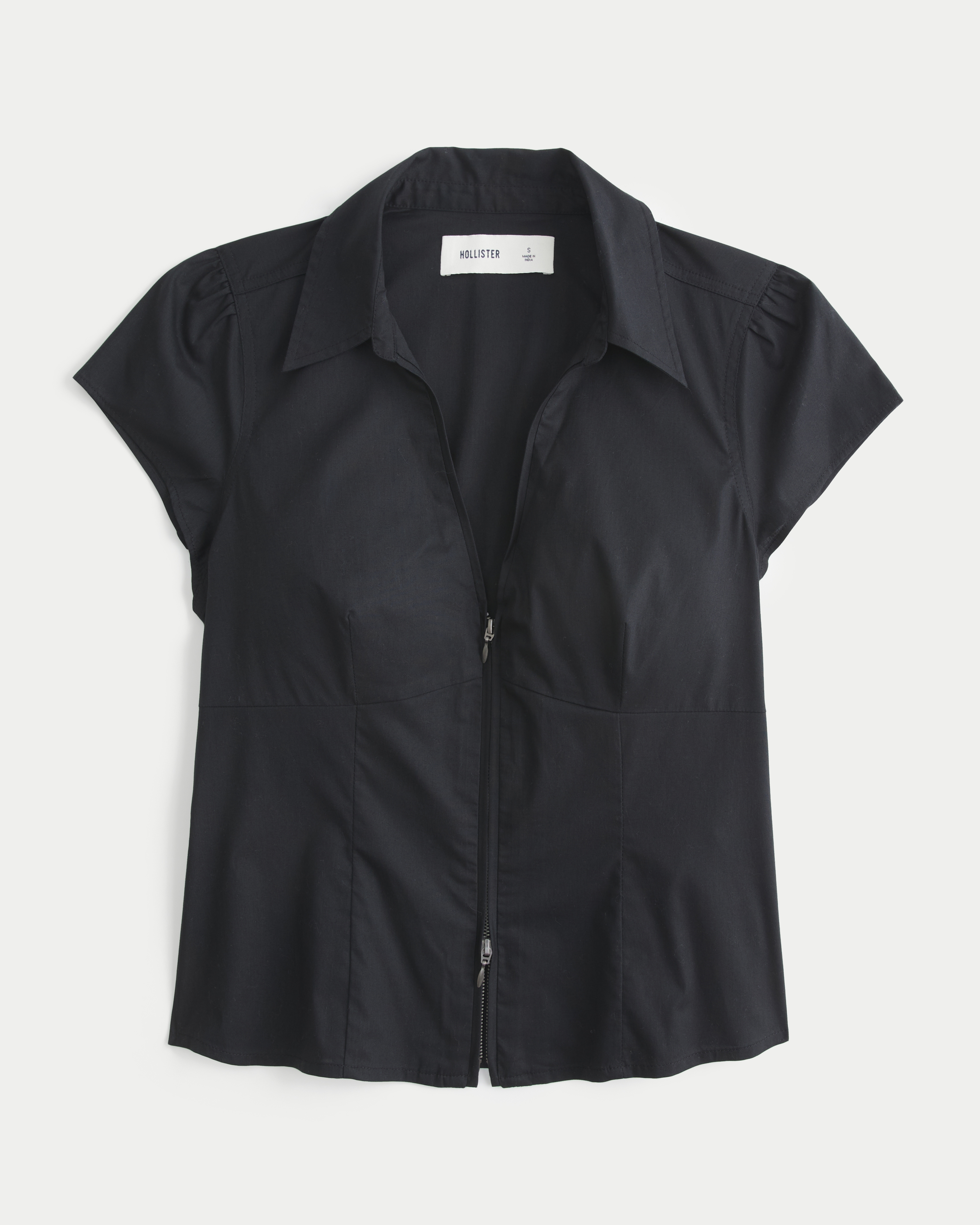 Женская рубашка Hollister Short-Sleeve 2-Way Zipper, цвет: Чёрный