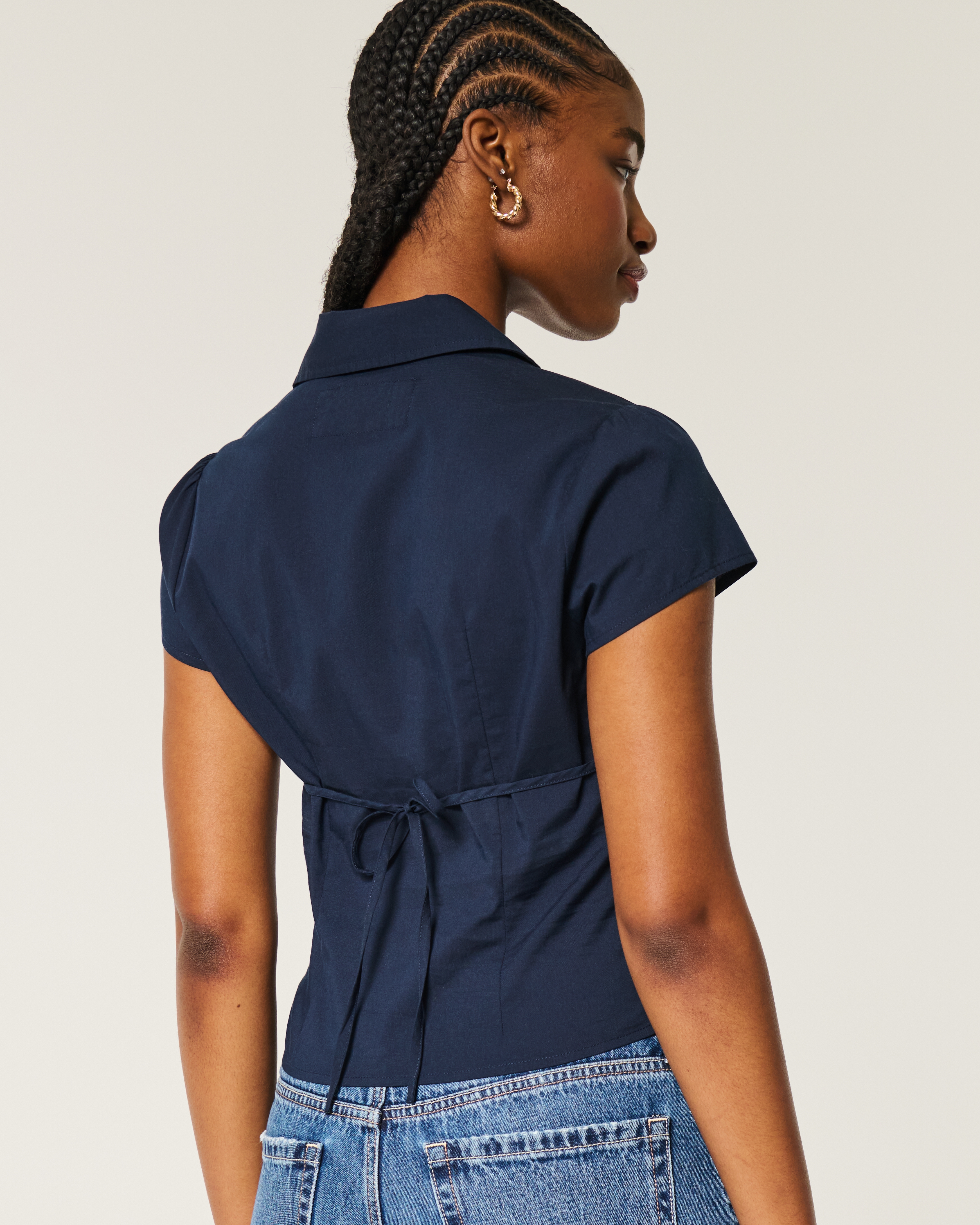 Женские рубашки Hollister Short-Sleeve Poplin Shirt — фото 3